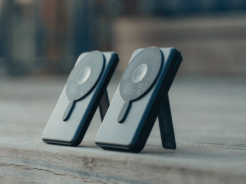 Magnetic 5000 mAh 5-in-1 Powerbank
