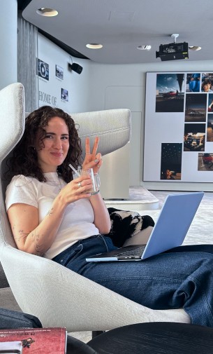 Woman Zoom Pose