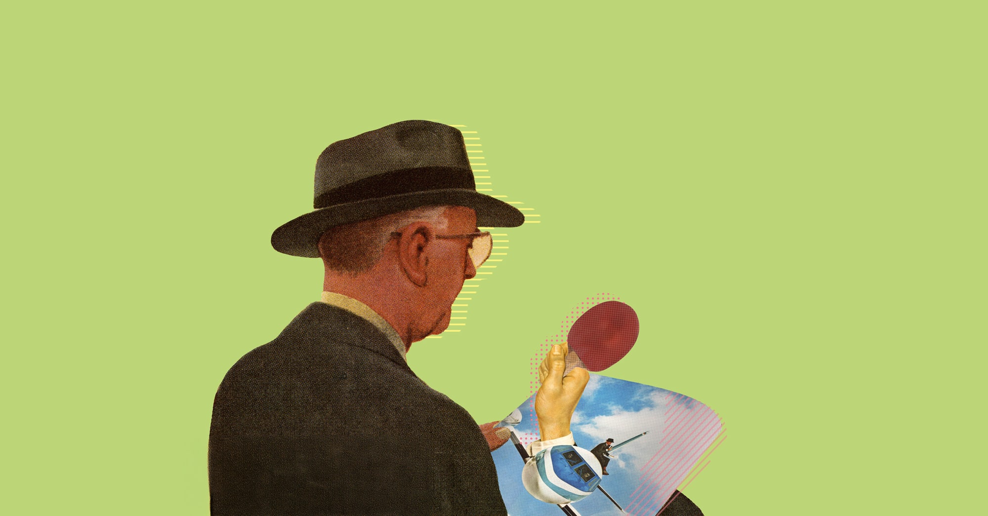 Hombre mayor con sombrero sostiene collage surrealista de mano y avión sobre fondo verde.