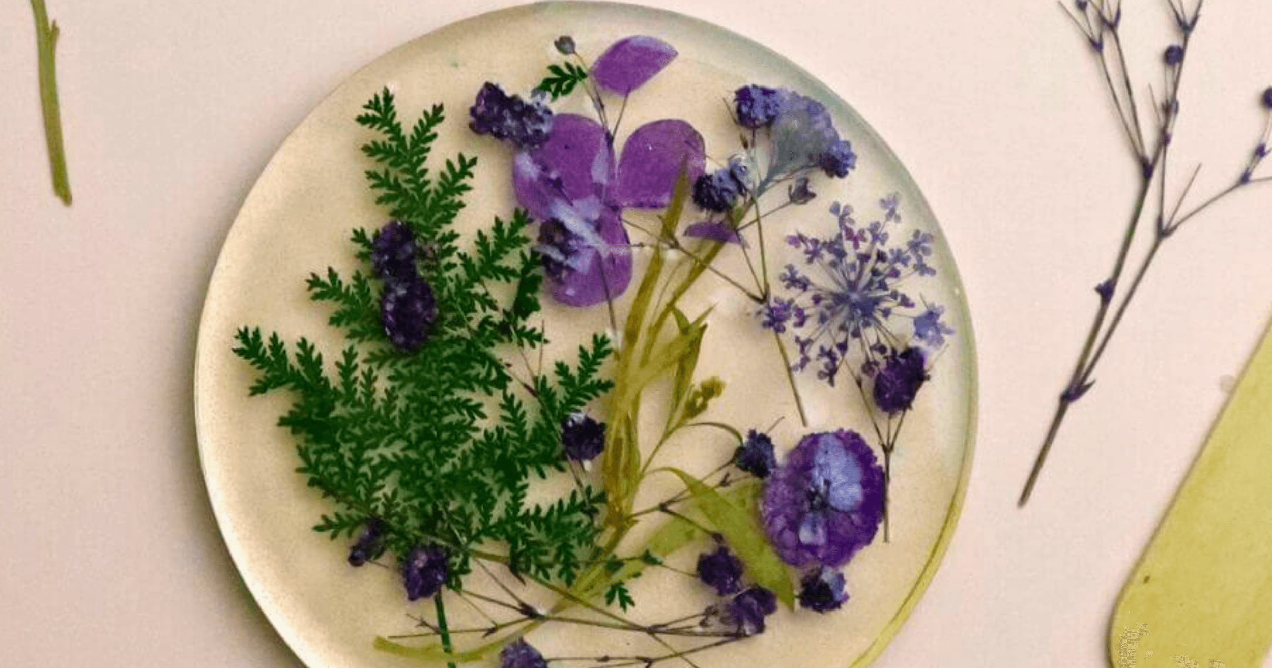 Resin coaster from Craftiviti