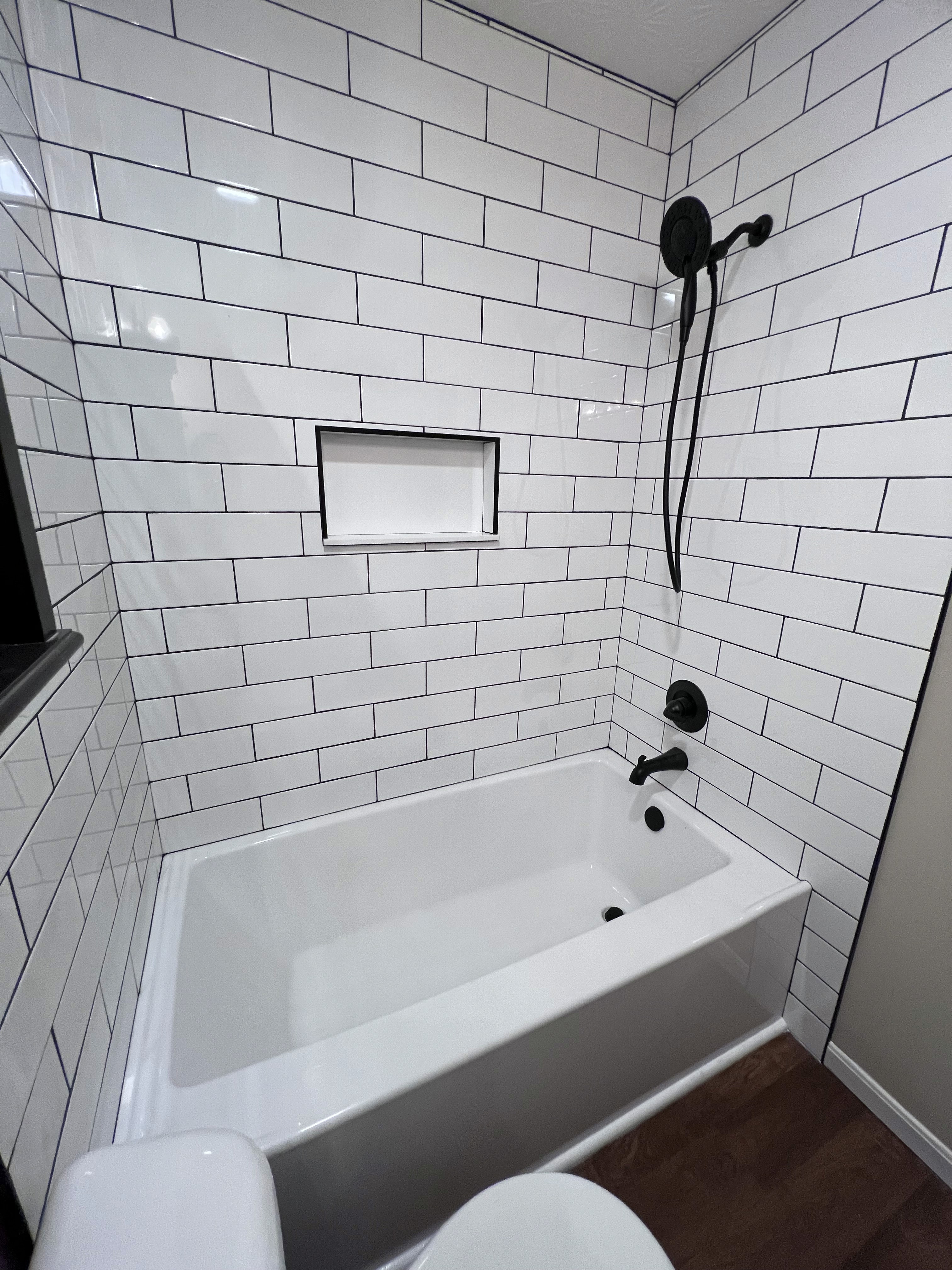 Subway Tile Surround with 36"W Tub