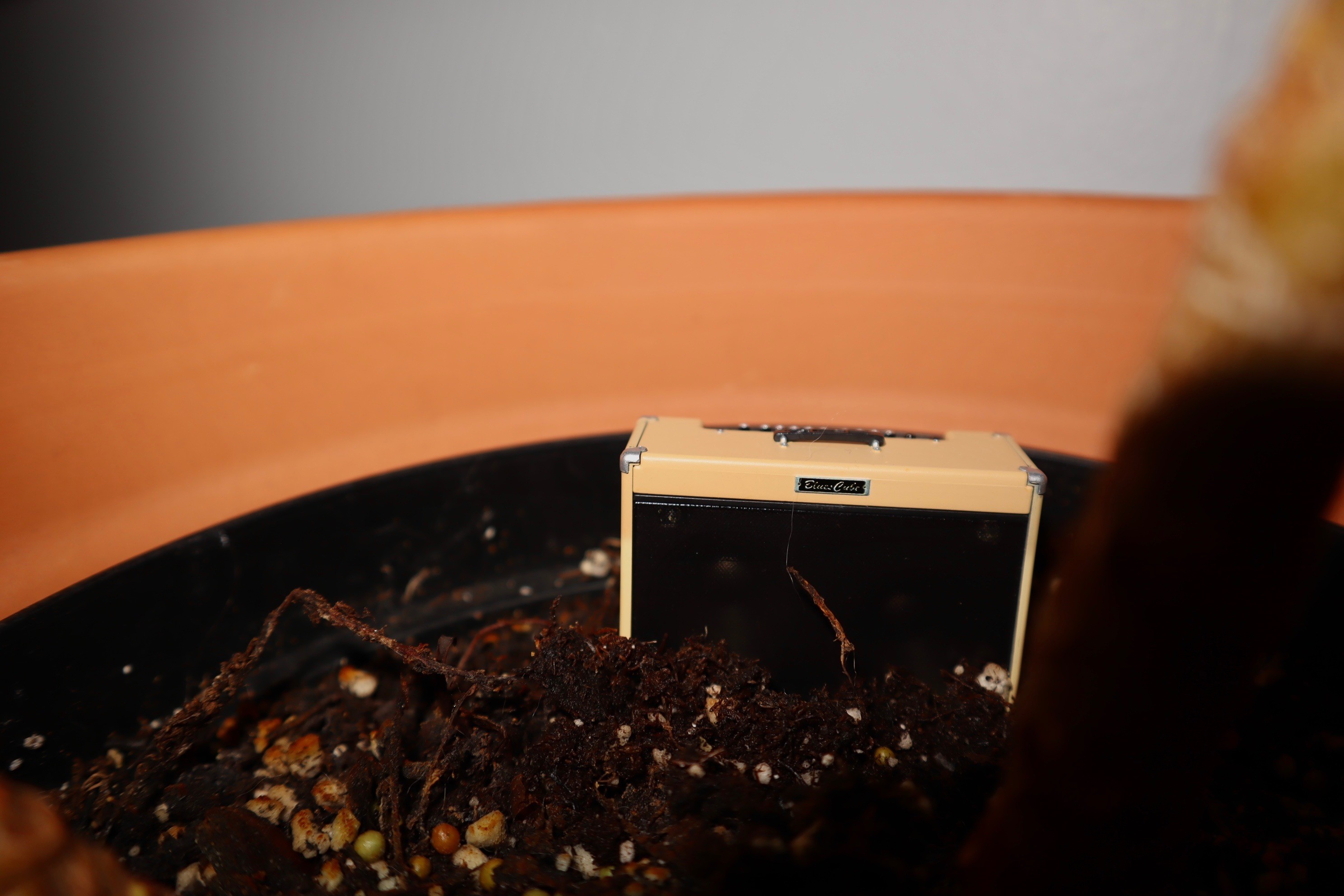 led-music-pop-electronic-recording-studio-aniara-blue-tint-lilqueen-crisirahn-projects