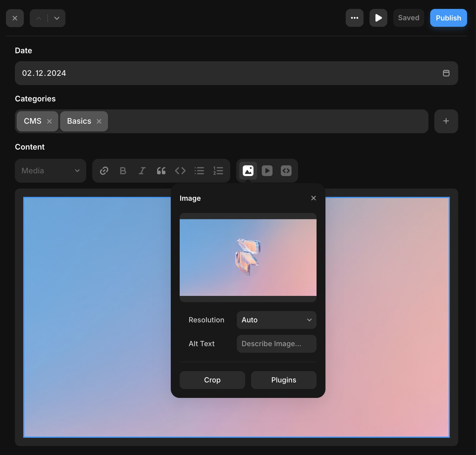 具有醒目紫色与黑色背景的数字显示，形成视觉上的强烈对比。