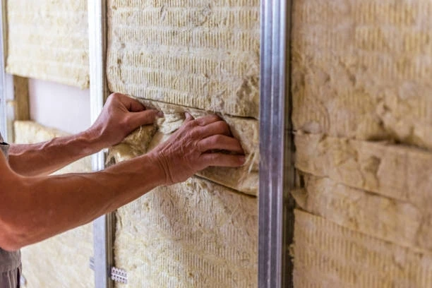 Travaux d'isolation thermique intérieure réalisés par Jonathan Nguyen dans le Tarn
