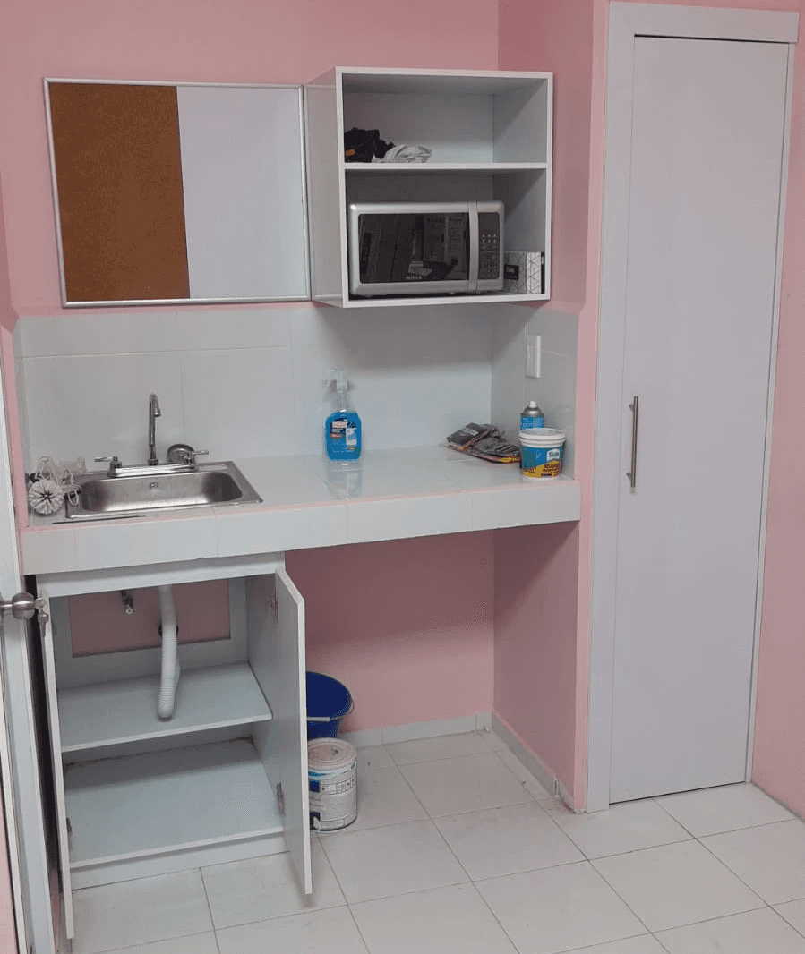 MODULO DE LAVANETA, PIZARRON, MODULO DE MICROONDAS Y PUERTAS DE SINK