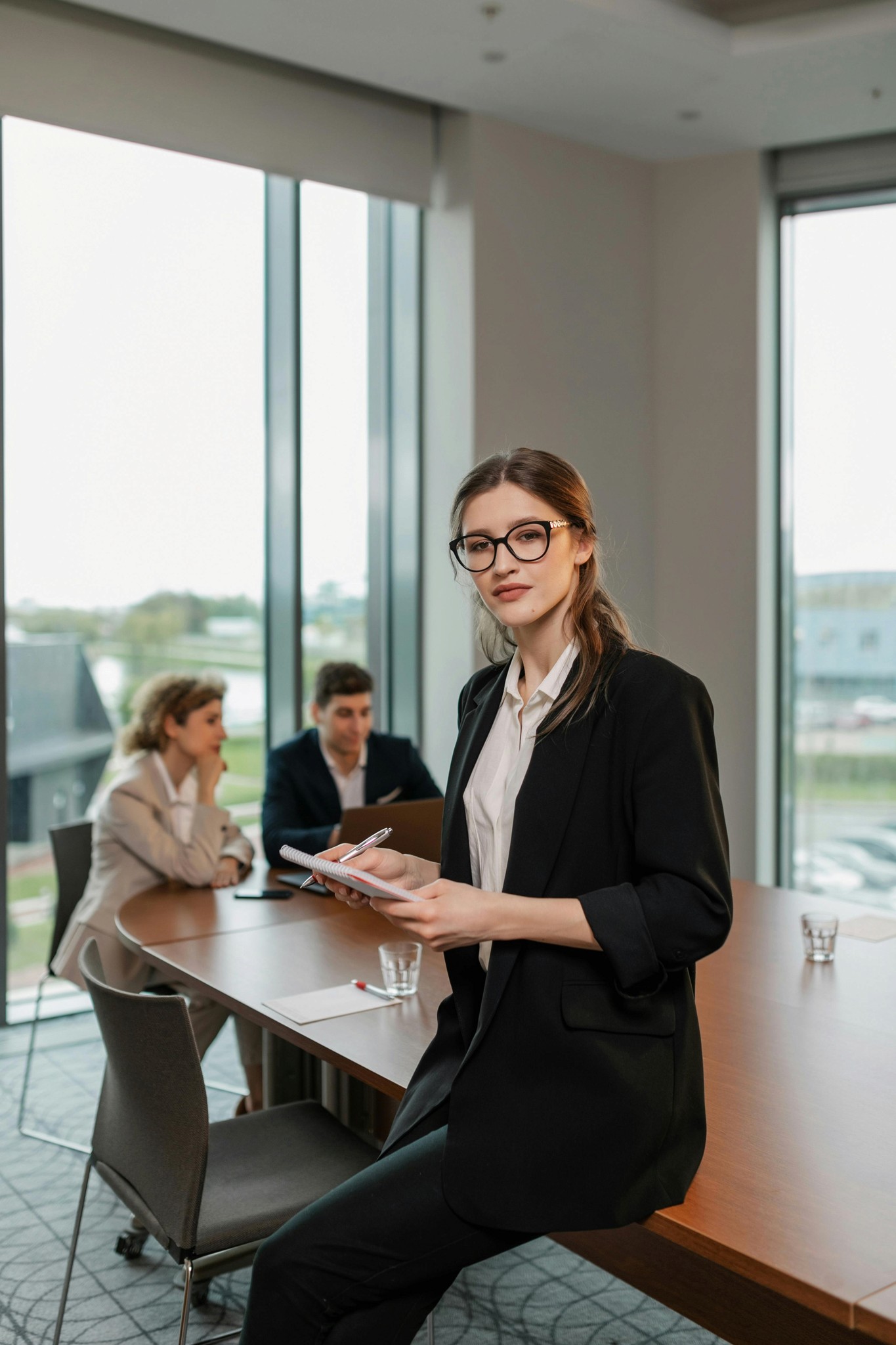 lady in office