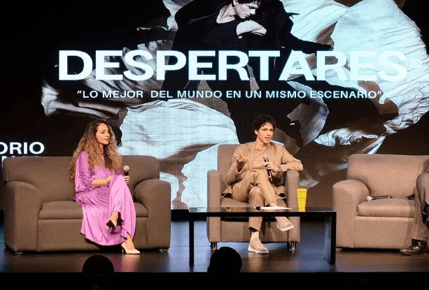 Photo of Isaac and Emilia Hernandez on a conference for despertares