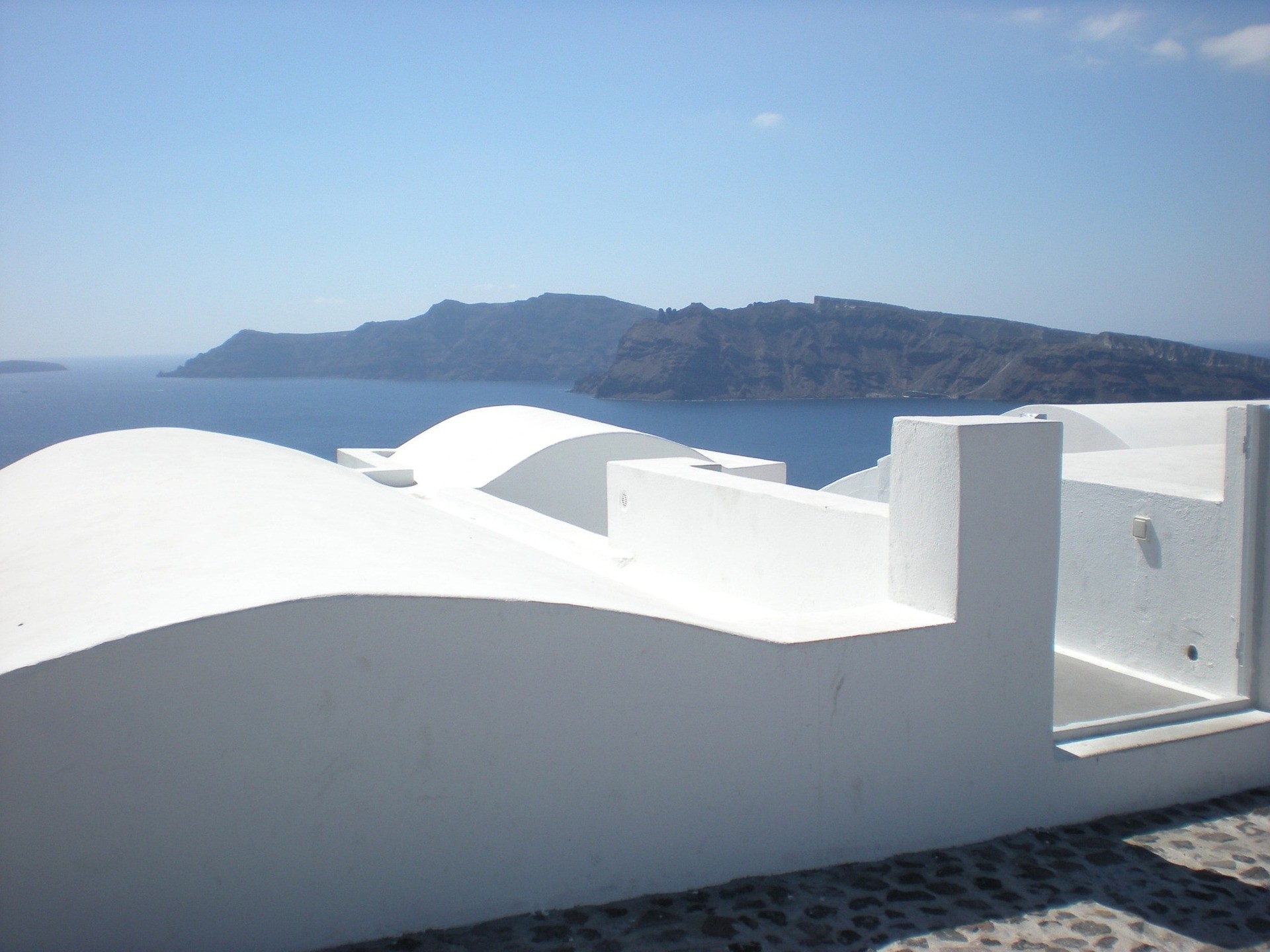 Meerblick vom Dach eines griechischen Ferienhauses