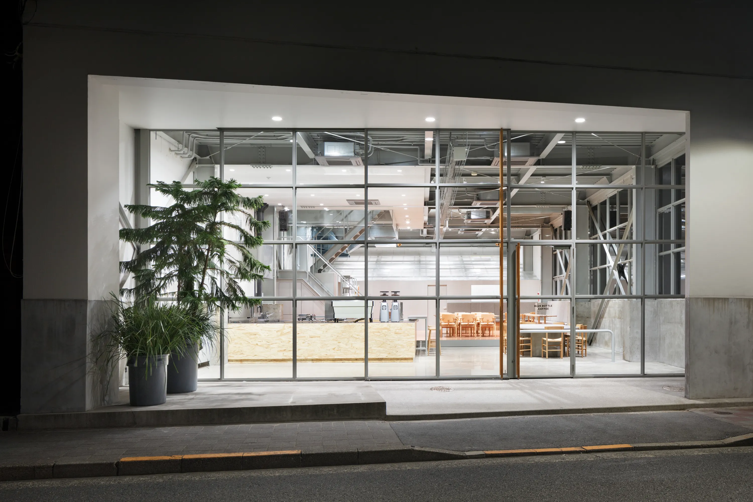 Blue Bottle Coffee Kiyosumi Shirakawa Flagship TAPI Guide