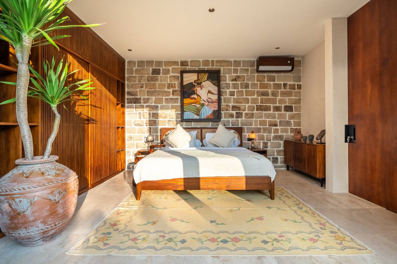 A modern 4-bedroom two-level villa in Canggu, Berawa