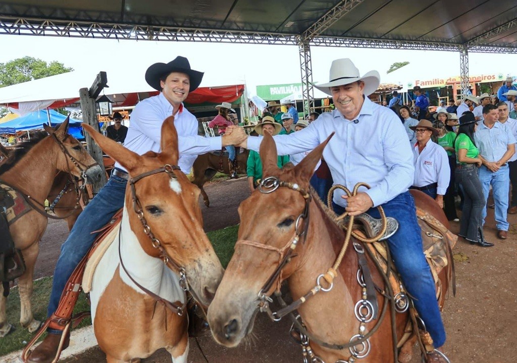 Daniel Vilela ao lado de Zé Mário (Foto: Divulgação)