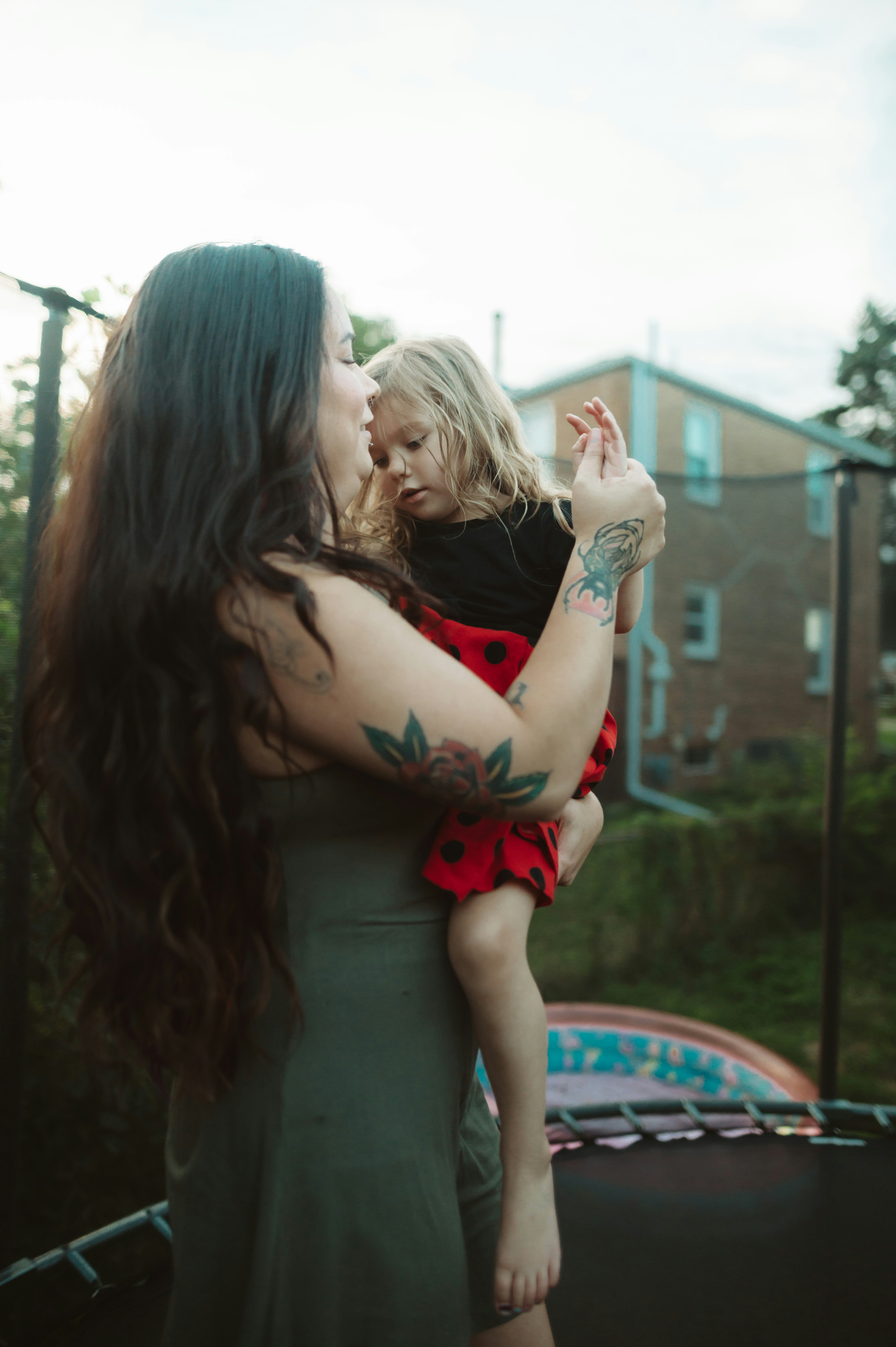 men's black bike helmet