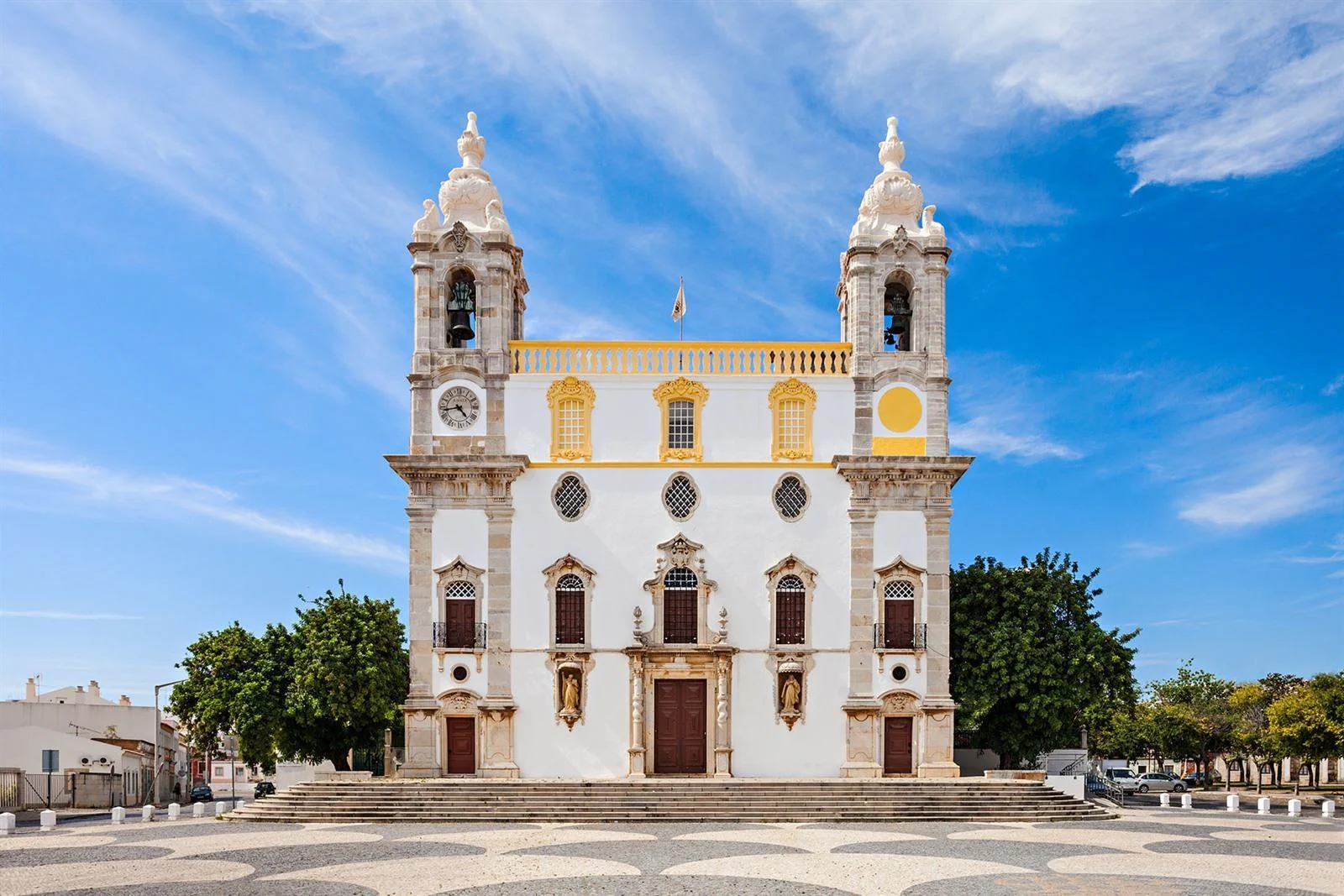 White facade of Carmo Church in Faro.