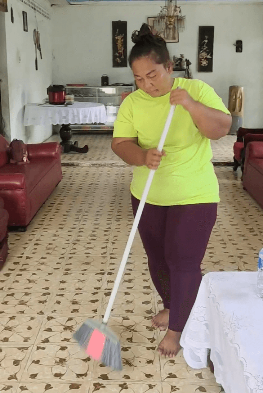 Indah Manalu, Ibu Rumah Tangga di Medan kini disiplin beraktivitas fisik setelah 20 tahun dalam kondisi overweight