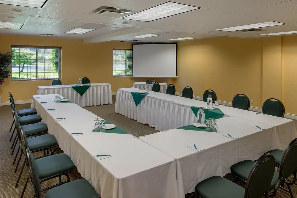 Secretariat Room at South Thompson Inn boutique hotel in Kamloops, BC