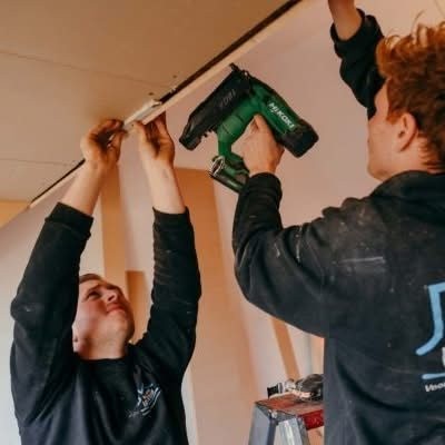 Vacature-advertentie van Zolderverbouw Larenstein
