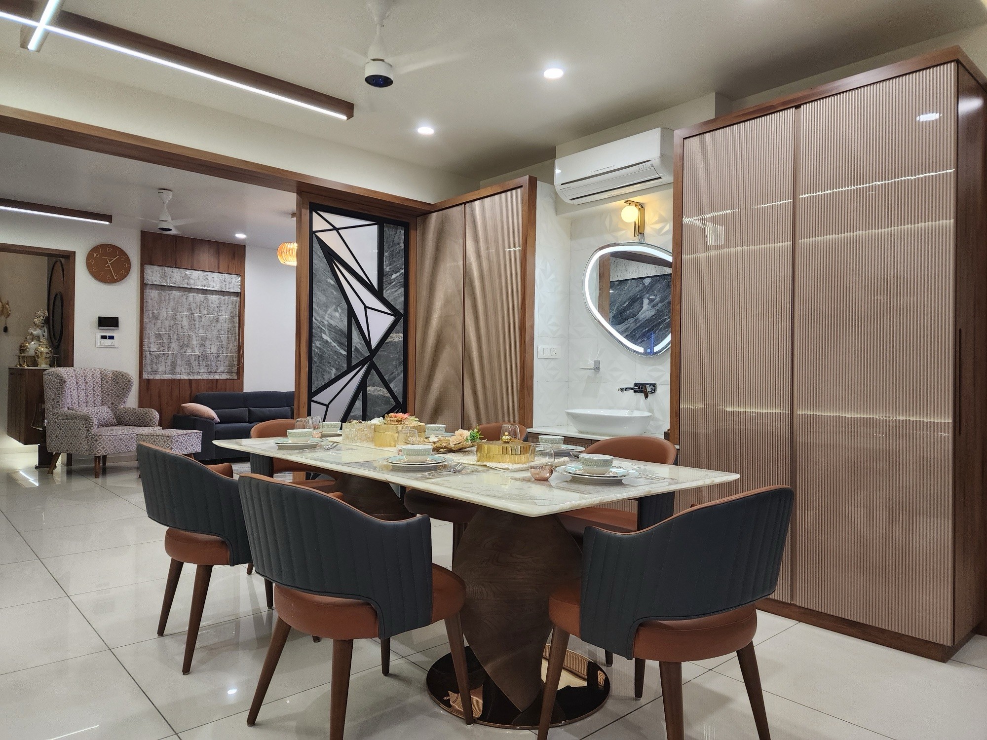 Dr. Mehul Chauhan: flat interior by The Auura, photo 4