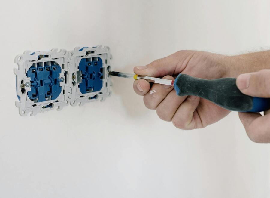 Installation et dépannage électrique