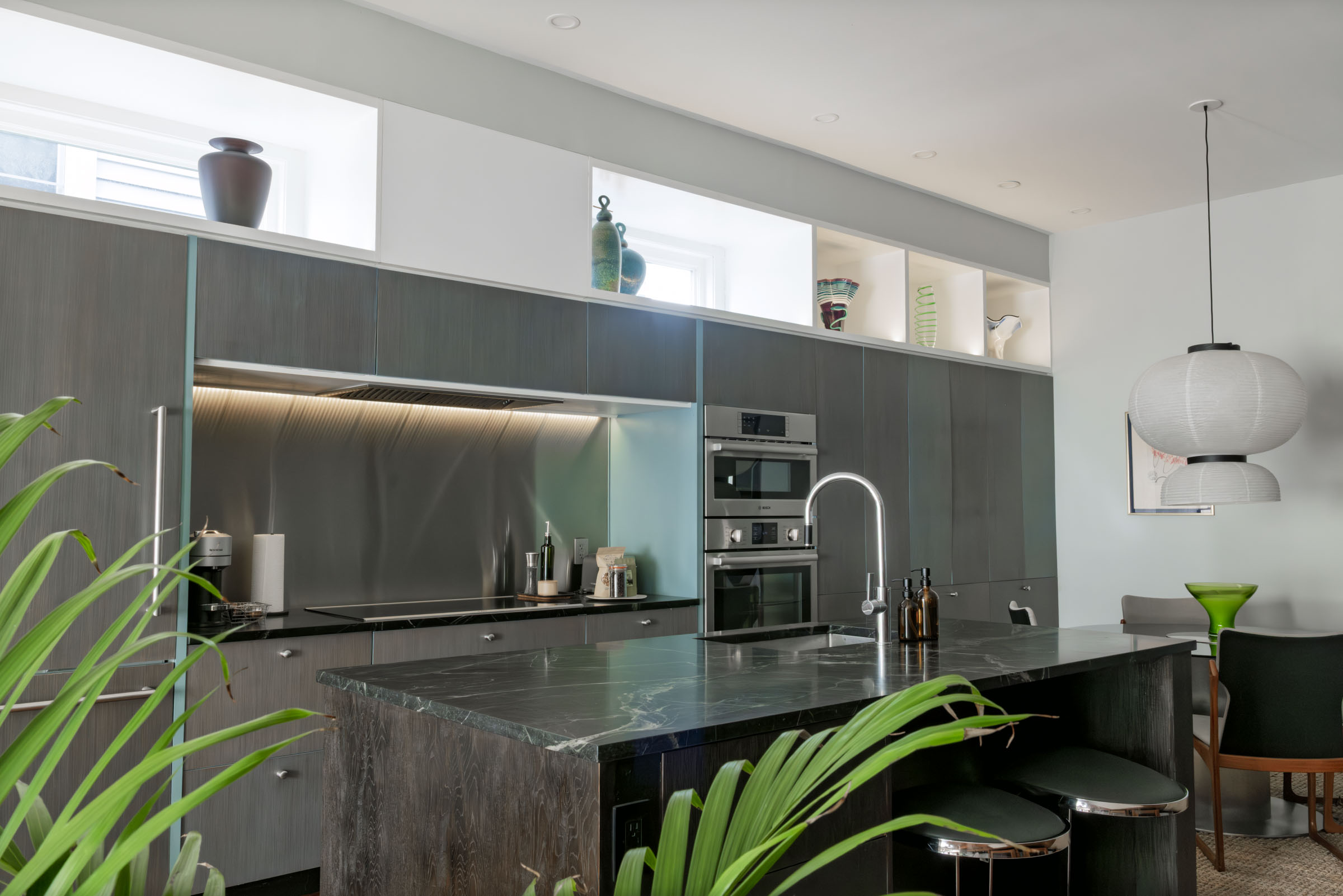 Hej Hej Hudson Guesthouse west kitchen