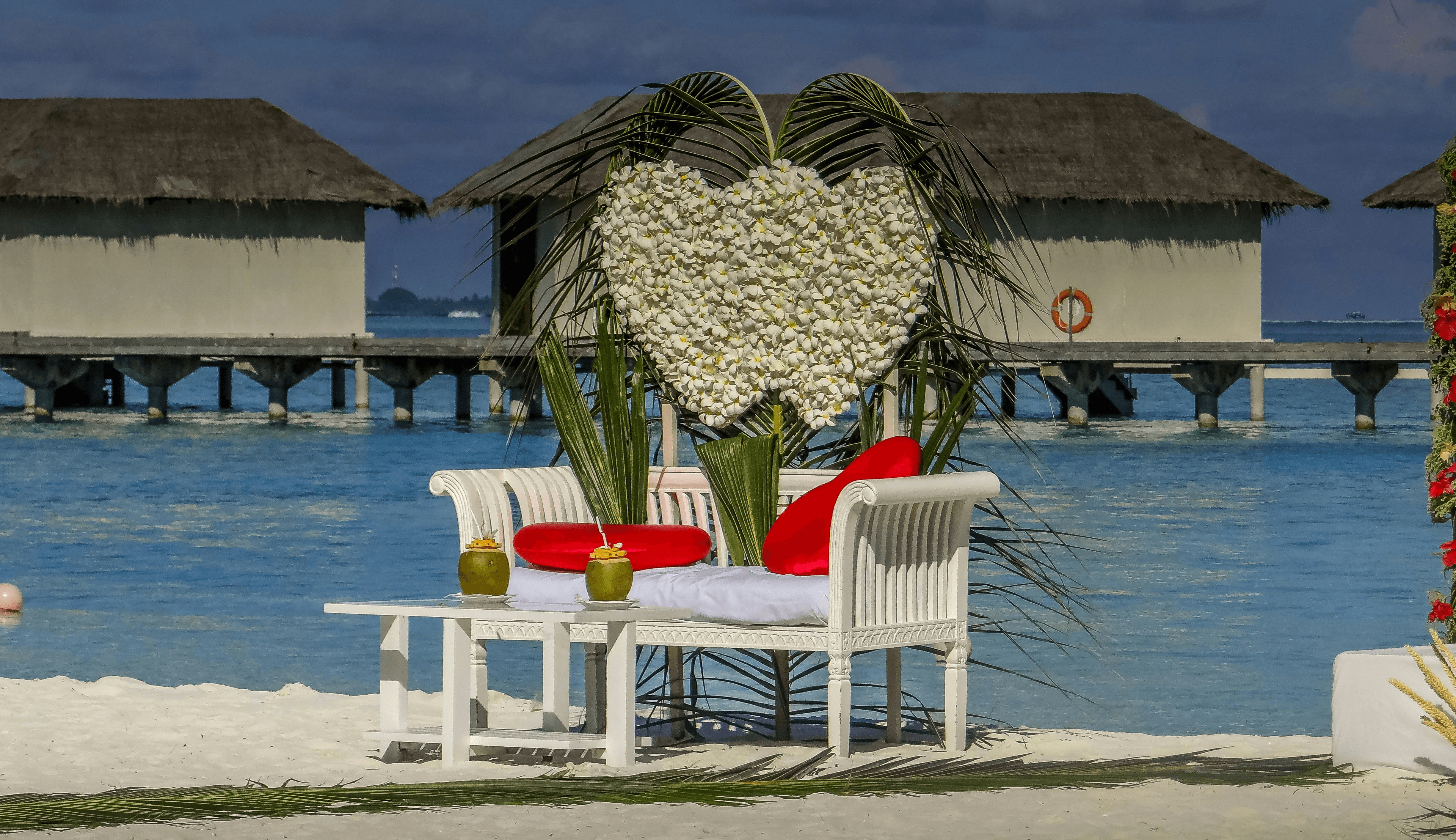 Keep Your Money Safe & Accessible