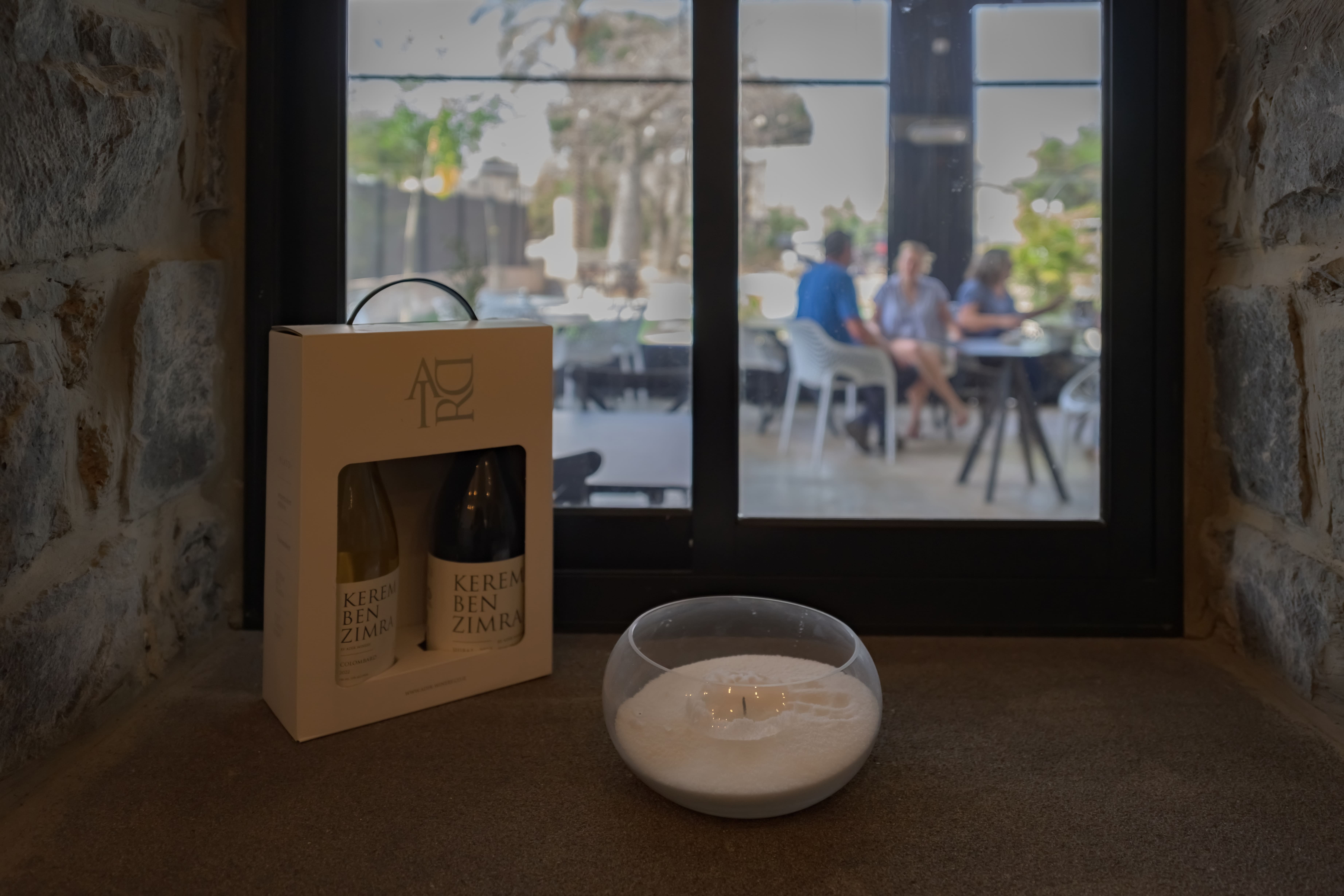 Contact us section image