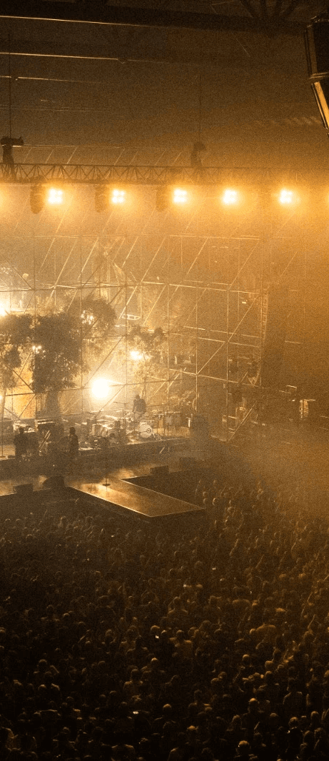 Arsenal live at Lotto Arena in 2021