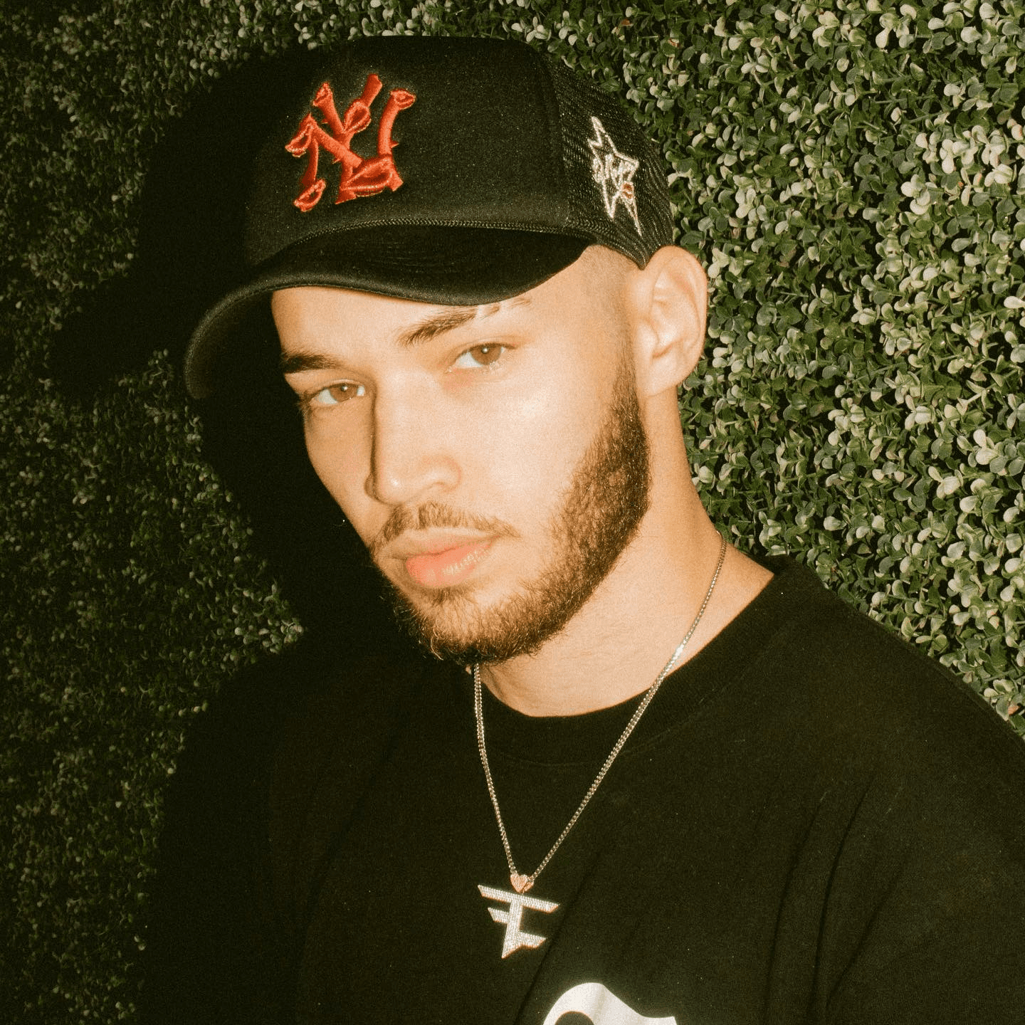 a man wearing cap