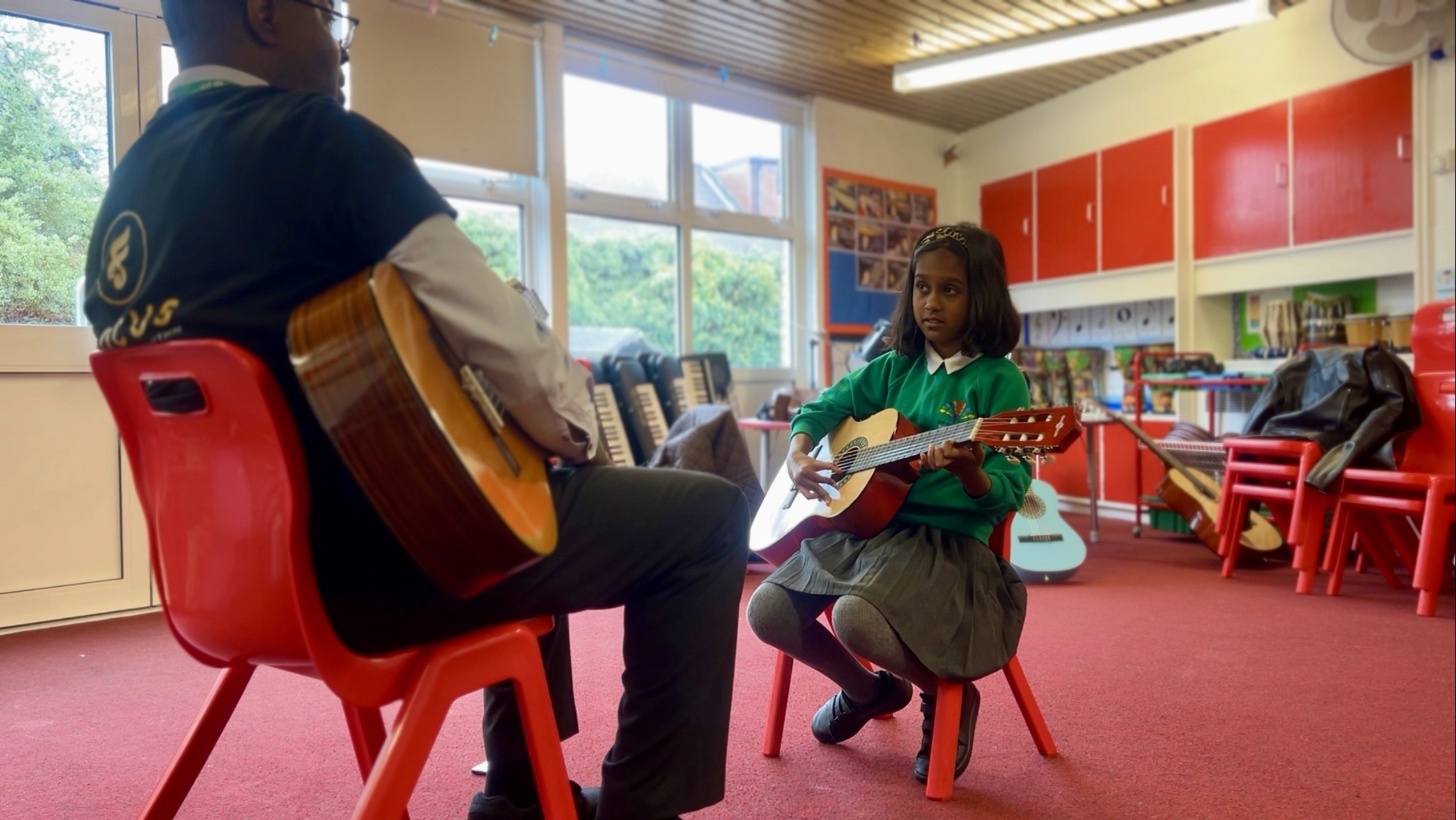 One to one Guitar lesson in school tuition