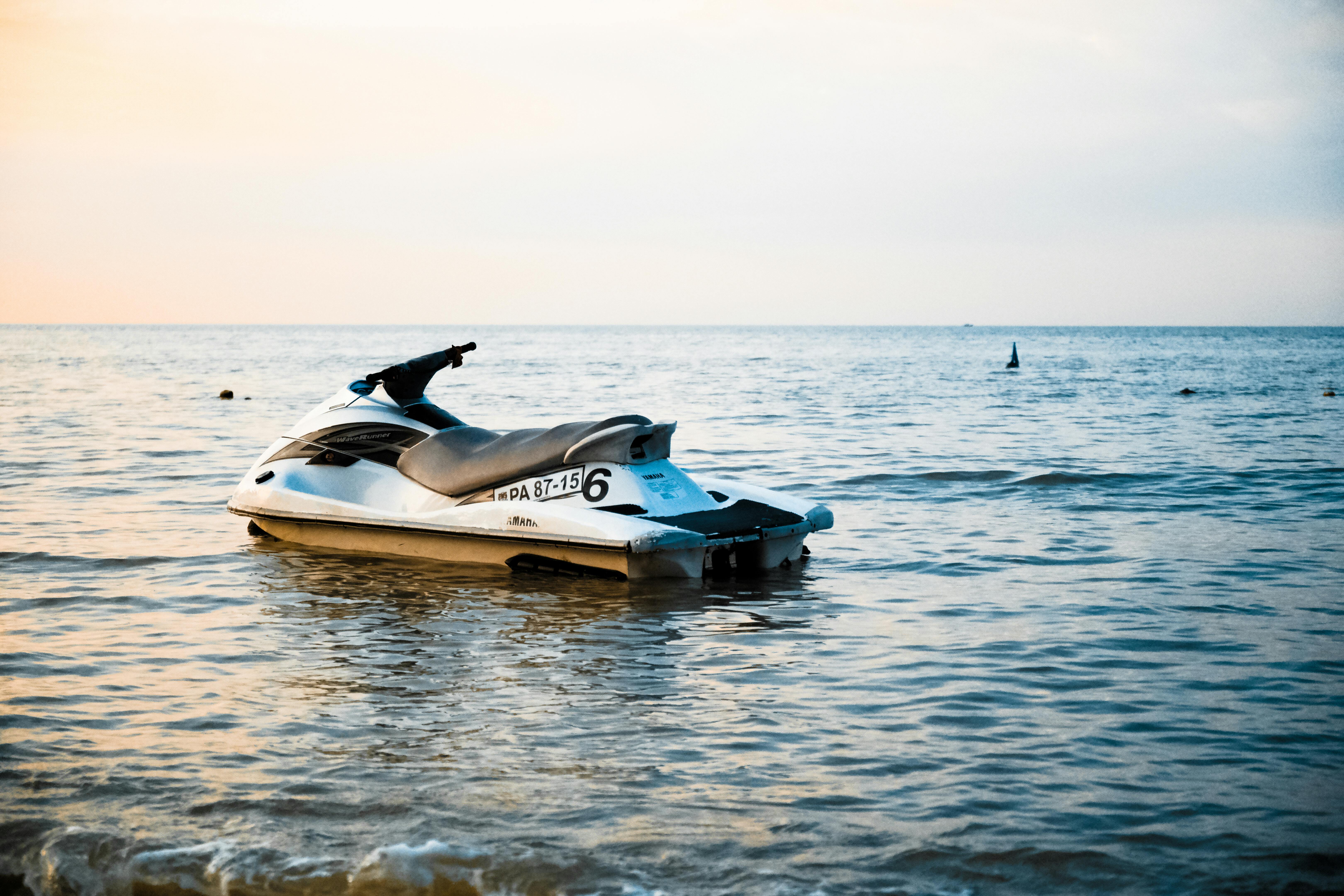Jet-ski en mer assuré par Giva