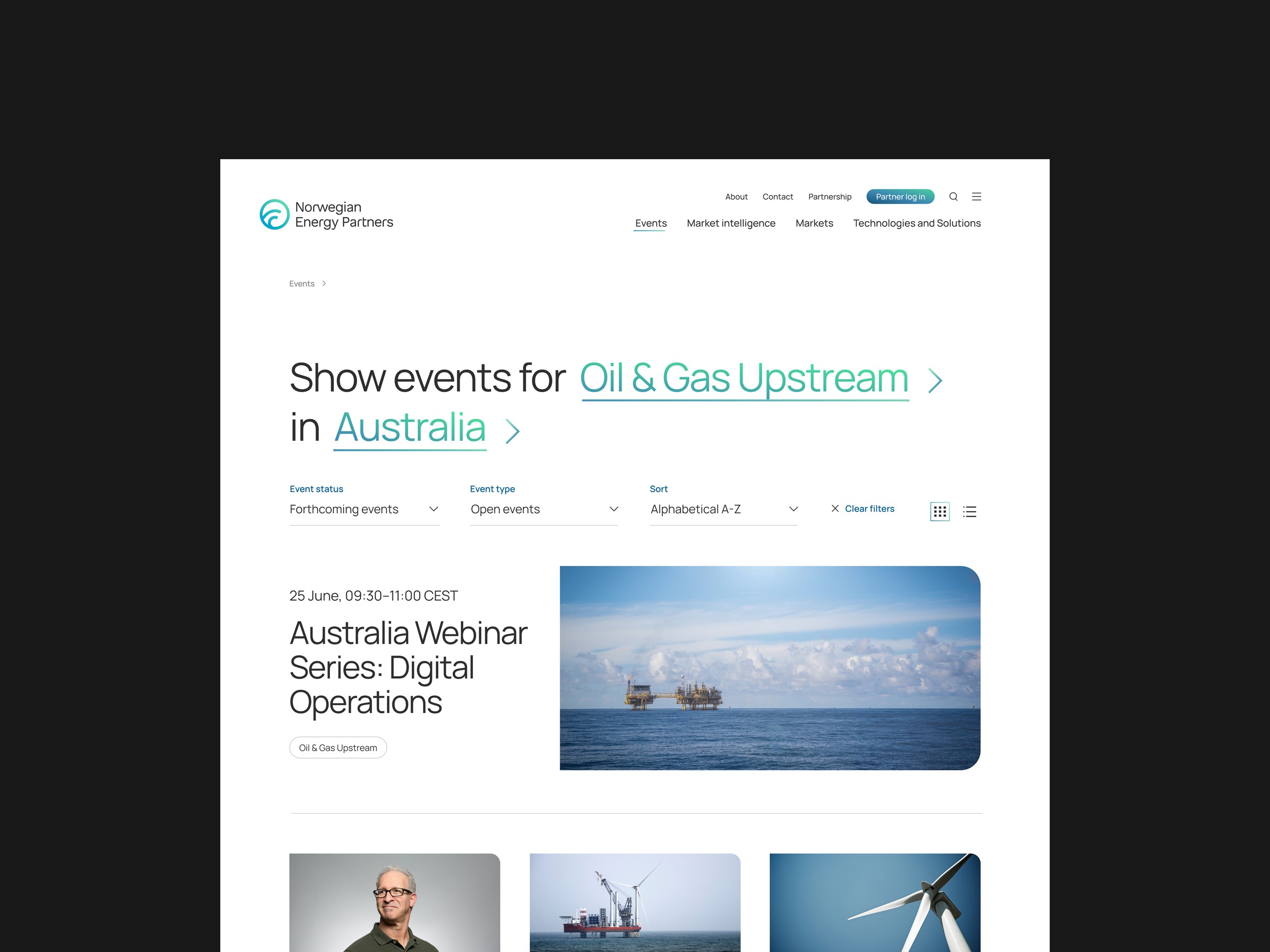 A Macbook pro mockup with the website's header