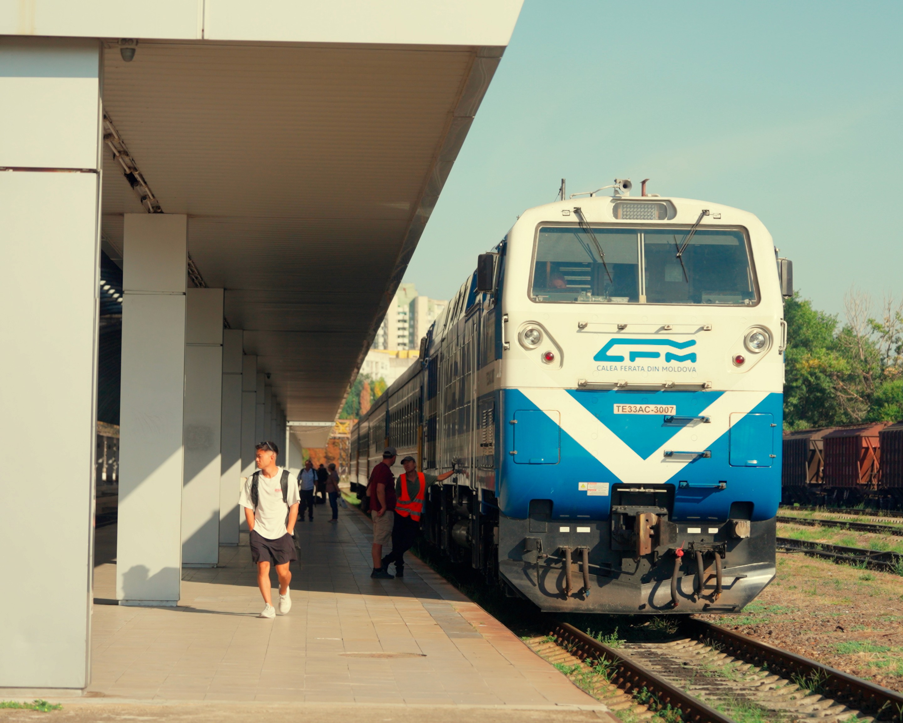 Arriving at Chisinau station