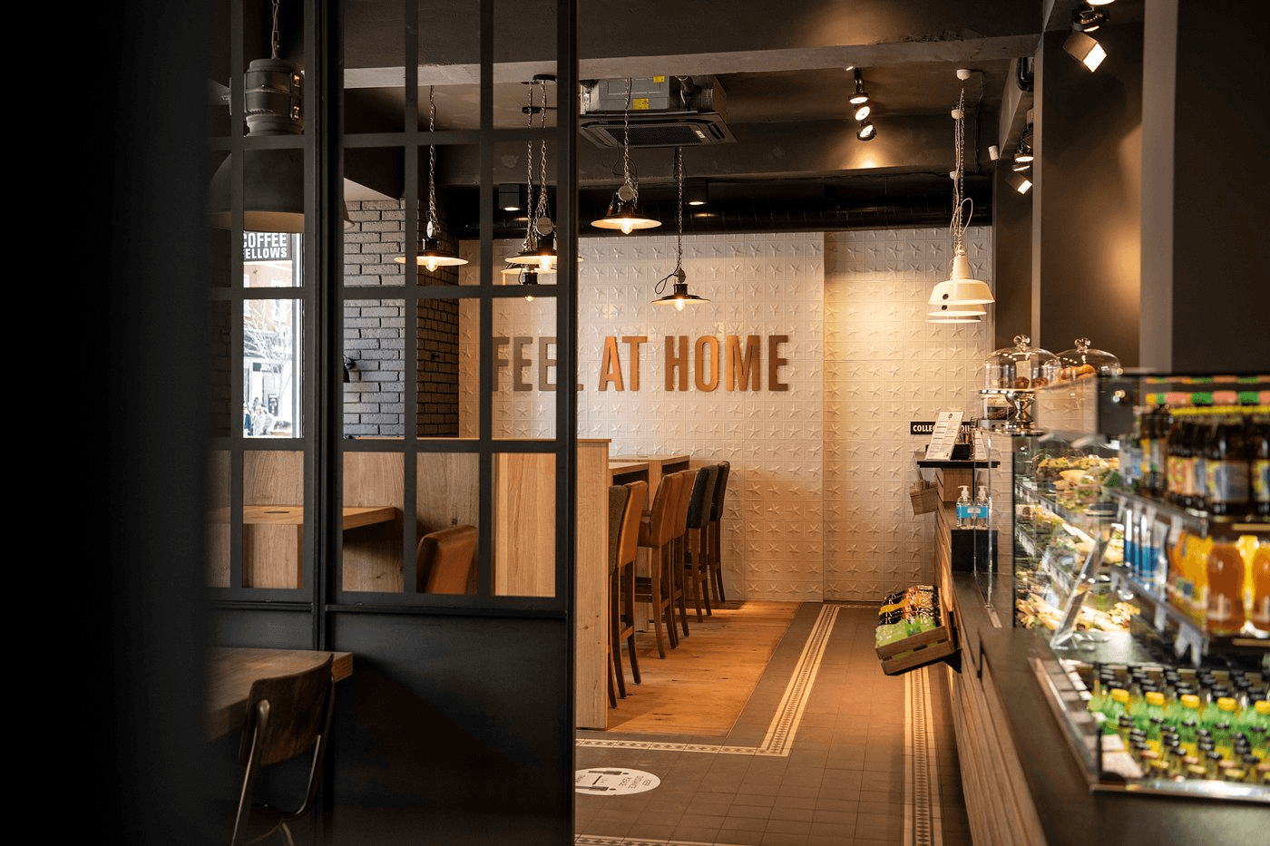 Coffee Fellows interior