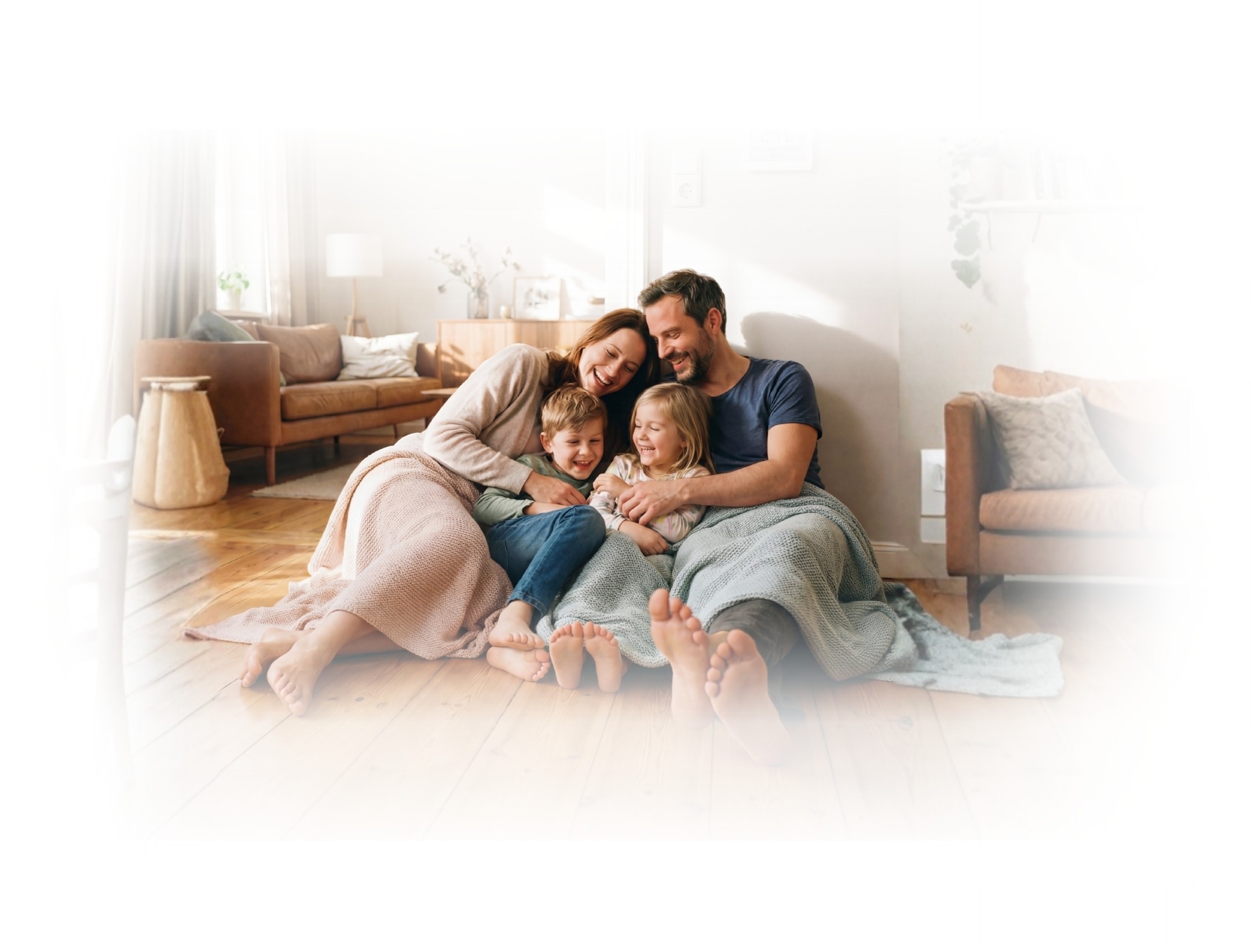 Header Bild für mobile Version mit einem Baby und einer Auflistung verschiedener Merkmale unserer Fußbodenheizung.