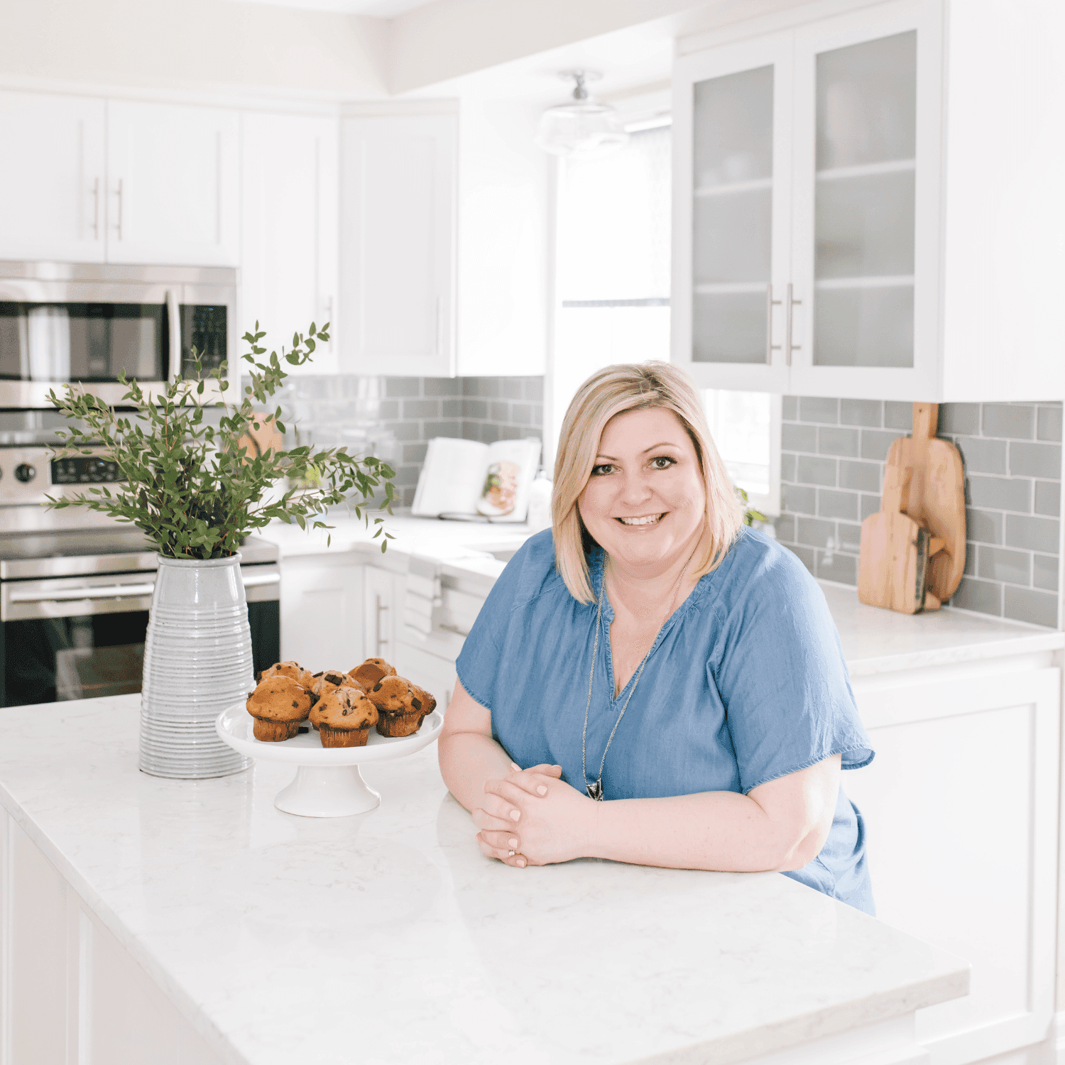Virtual Interior Designer in Coastal Kitchen