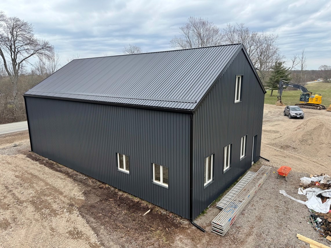 T-Daniil's Contracting Company Roofing