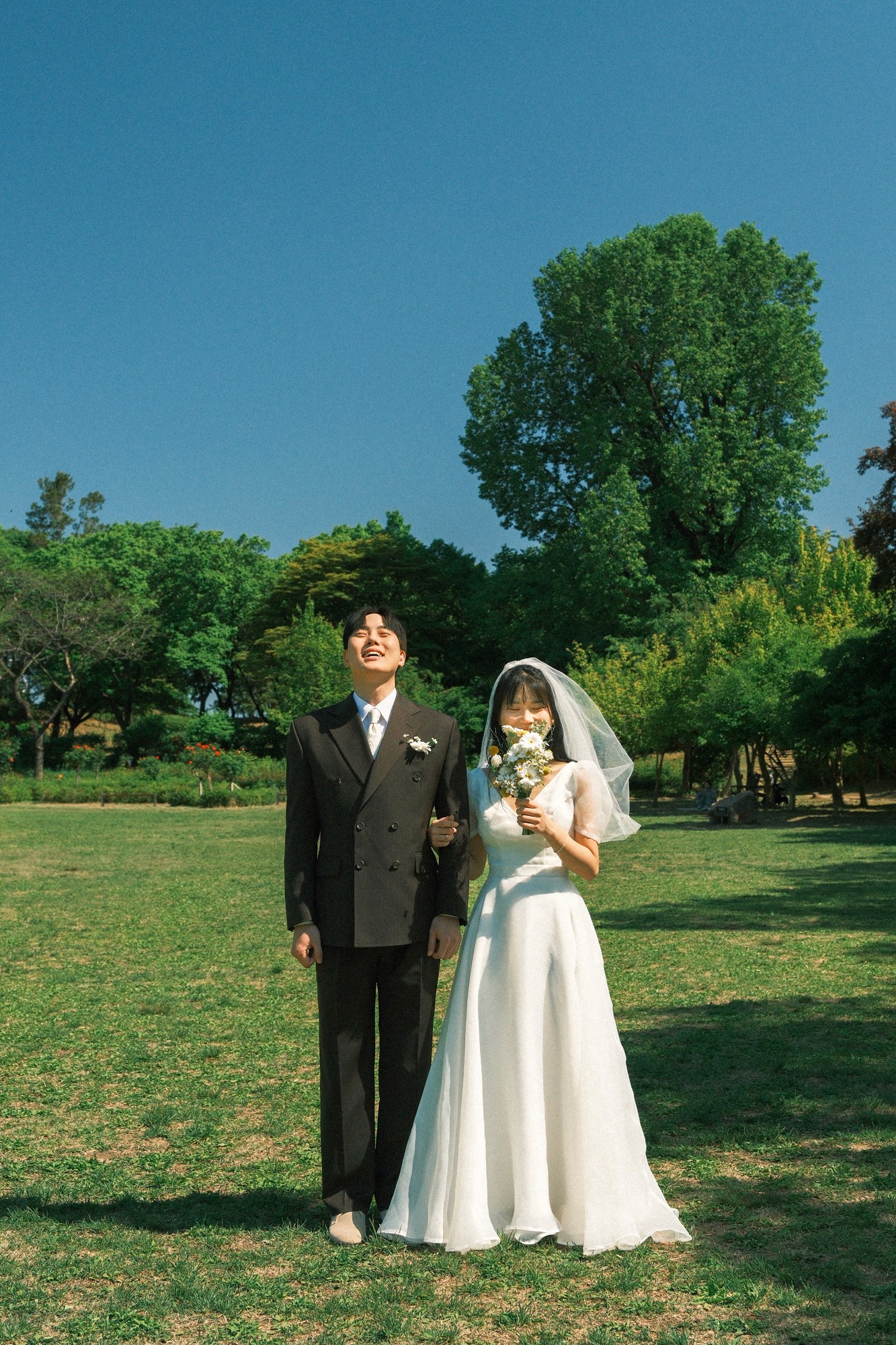 용산가족공원 웨딩스냅 후기 | 카인드오브의 자연스러운 야외 촬영