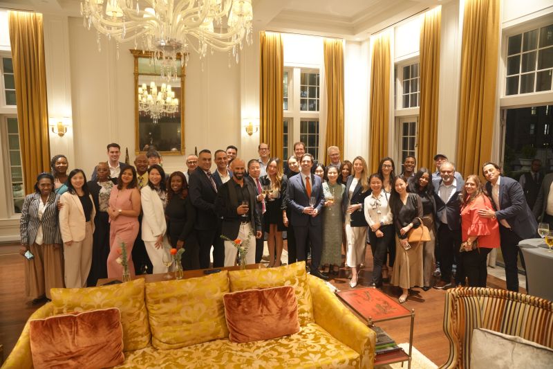 No alternative text description for this image