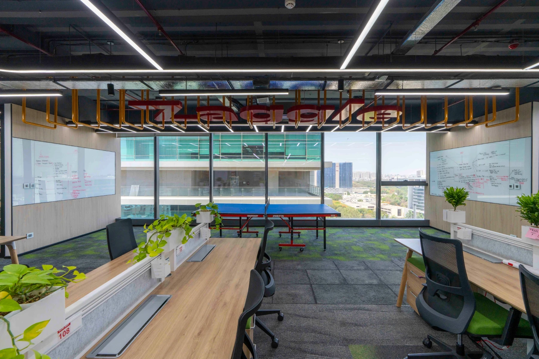 Coworking space cokarma breakout area