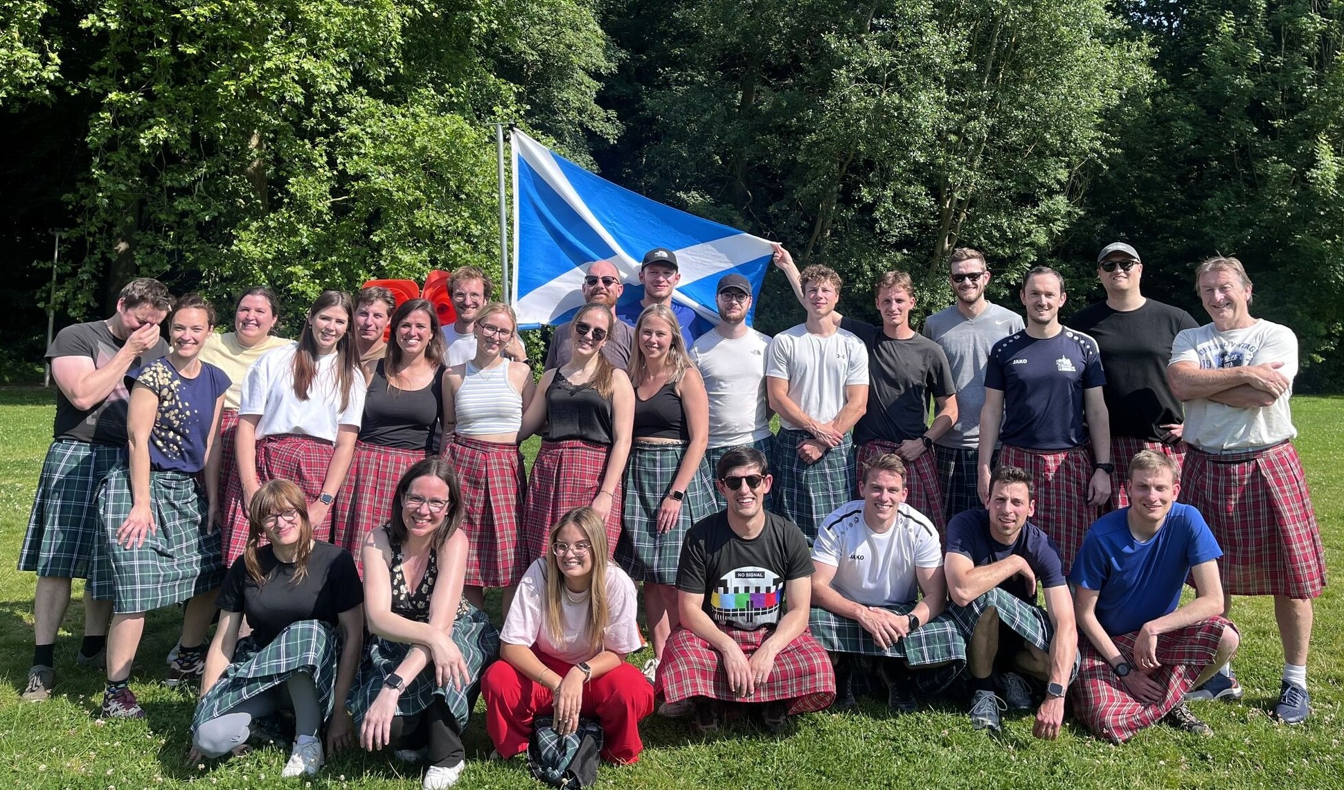 Het volledige astro team