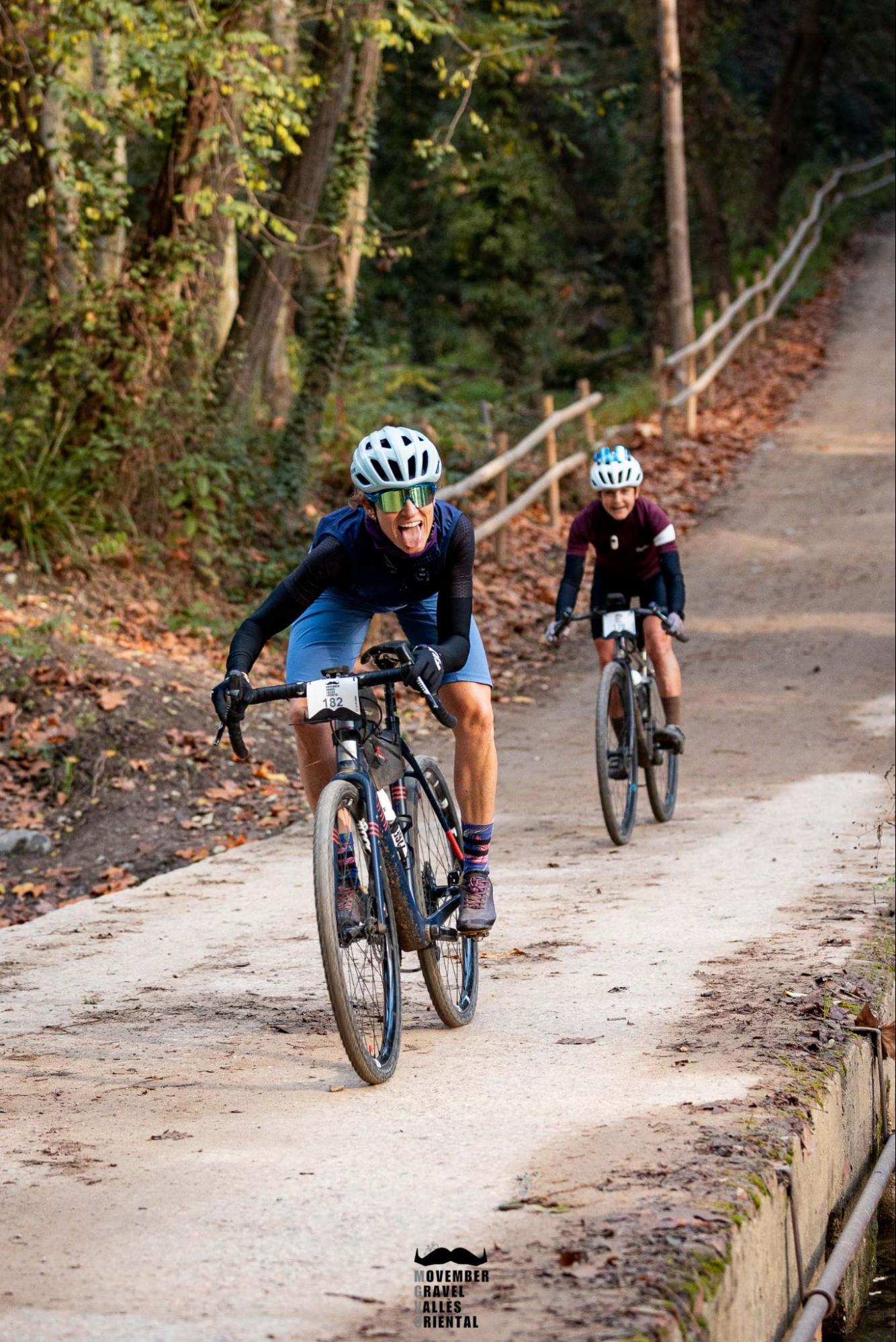 Ada cycling in group