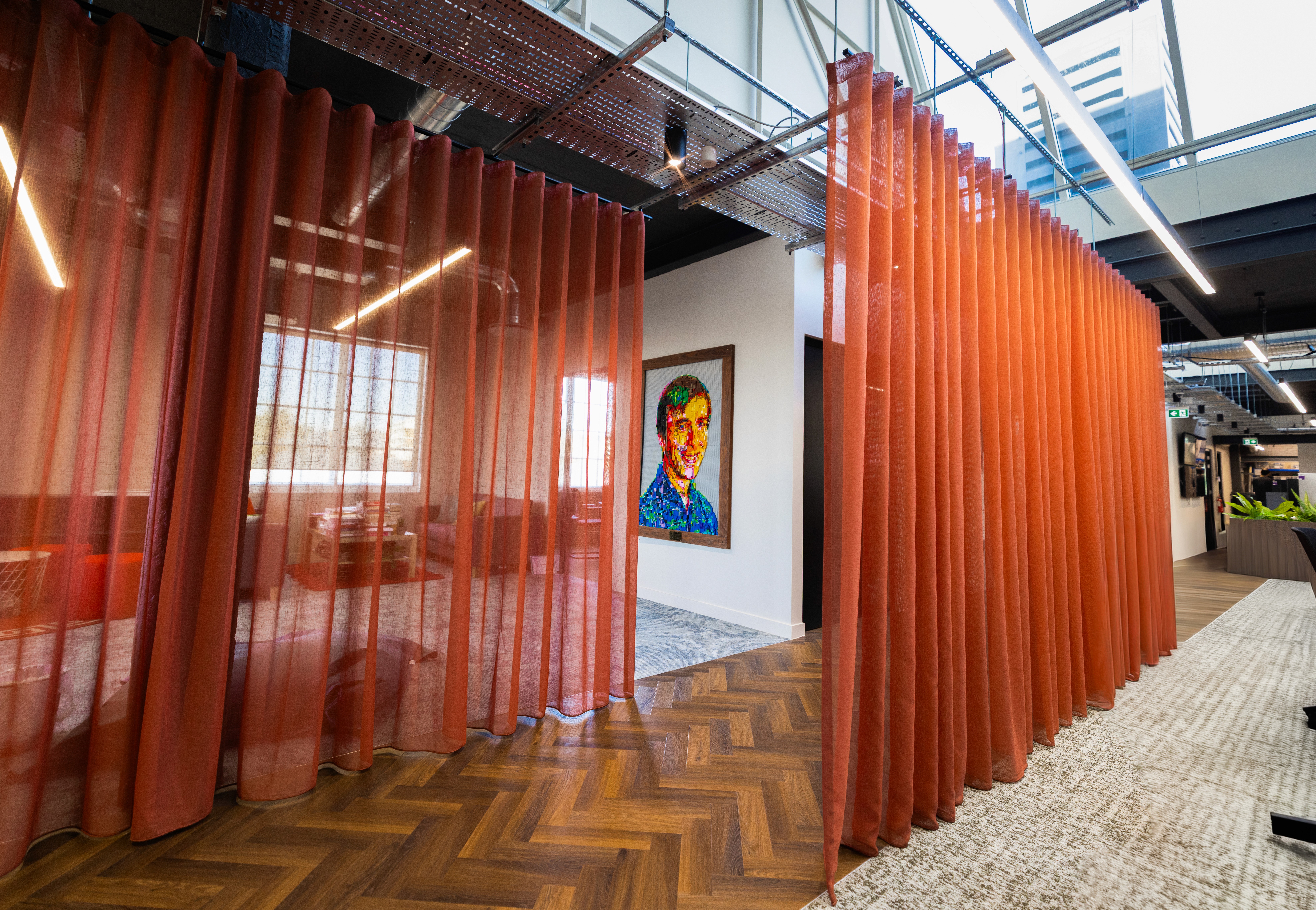 Curtain feature - Softwire