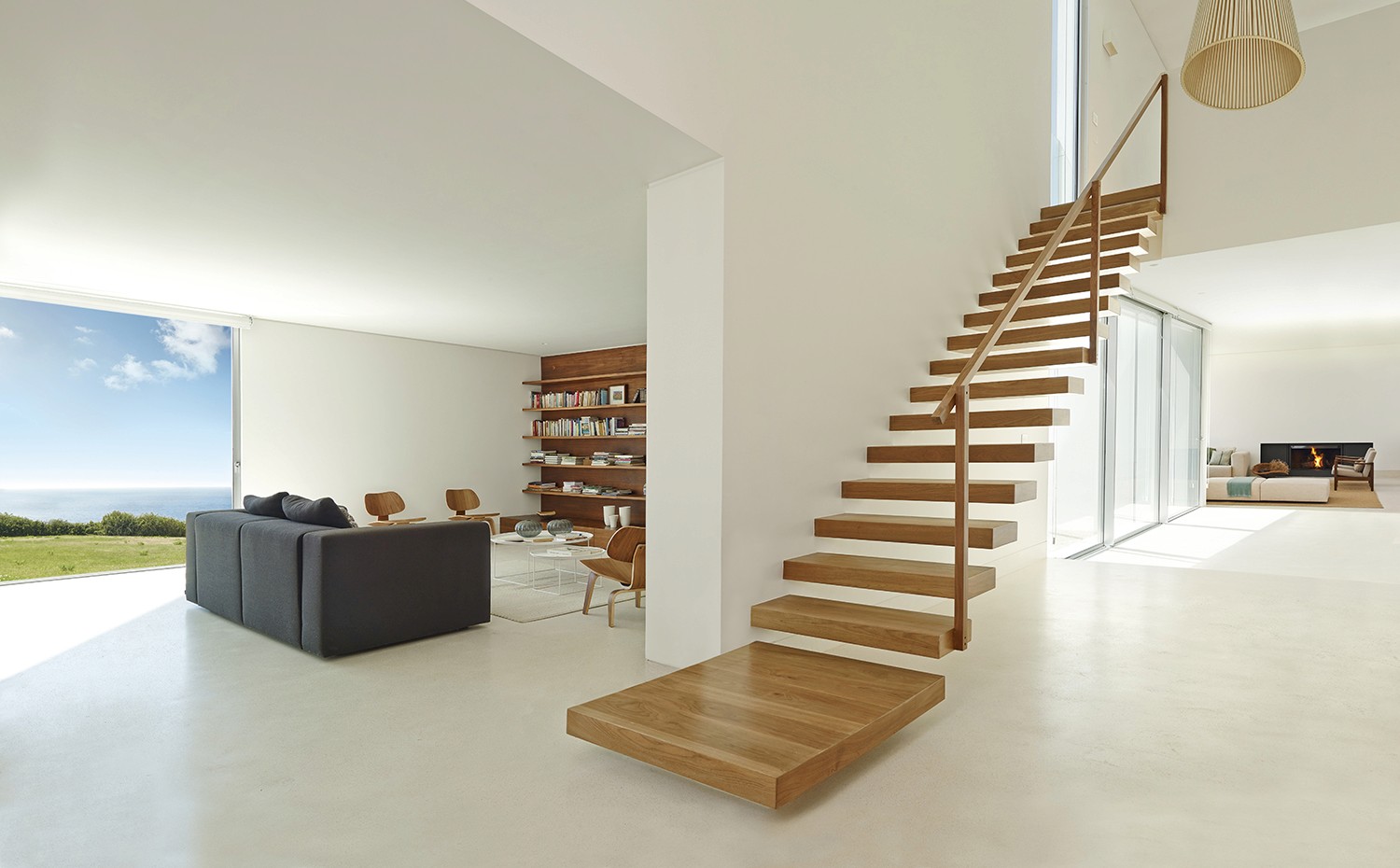 Mueble y terraza en microcemento