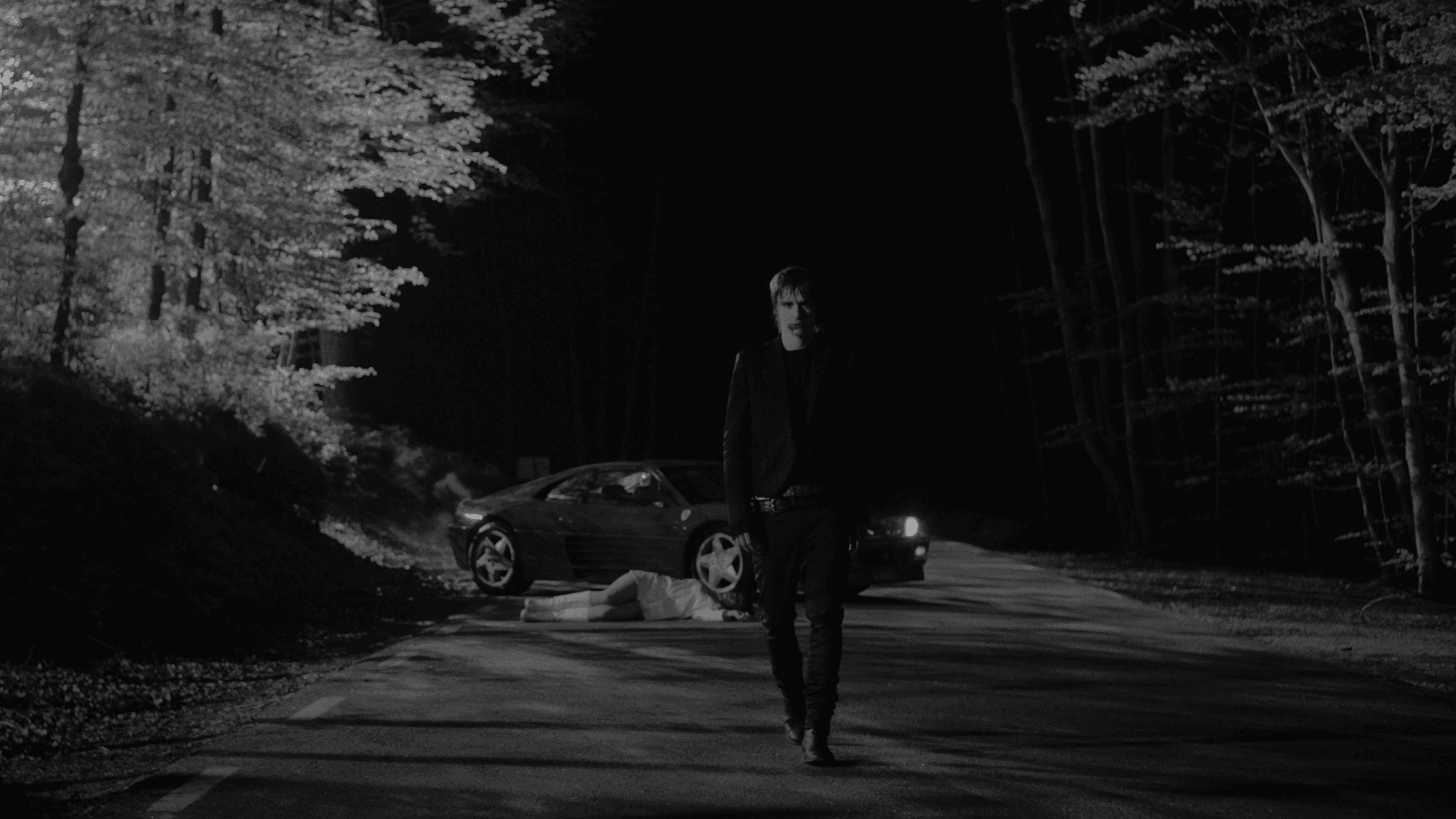 Too Long - Maxim Seelig Walking To The Camera - Music Video