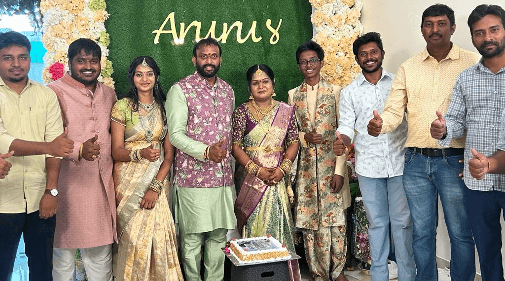 man in black jacket and brown cap