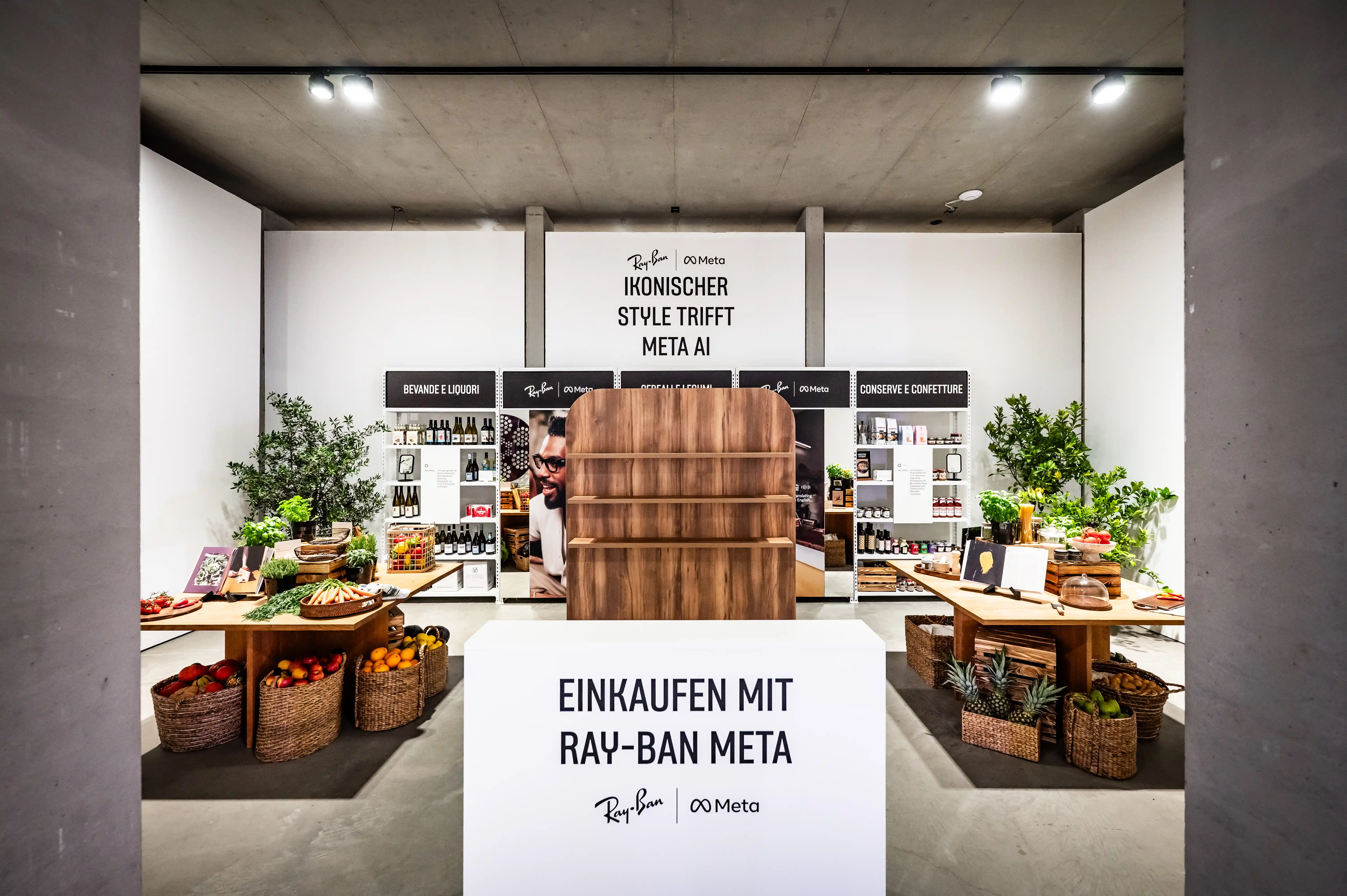 Ray-Ban Meta shopping area with market tables, fruit baskets and product shelves.