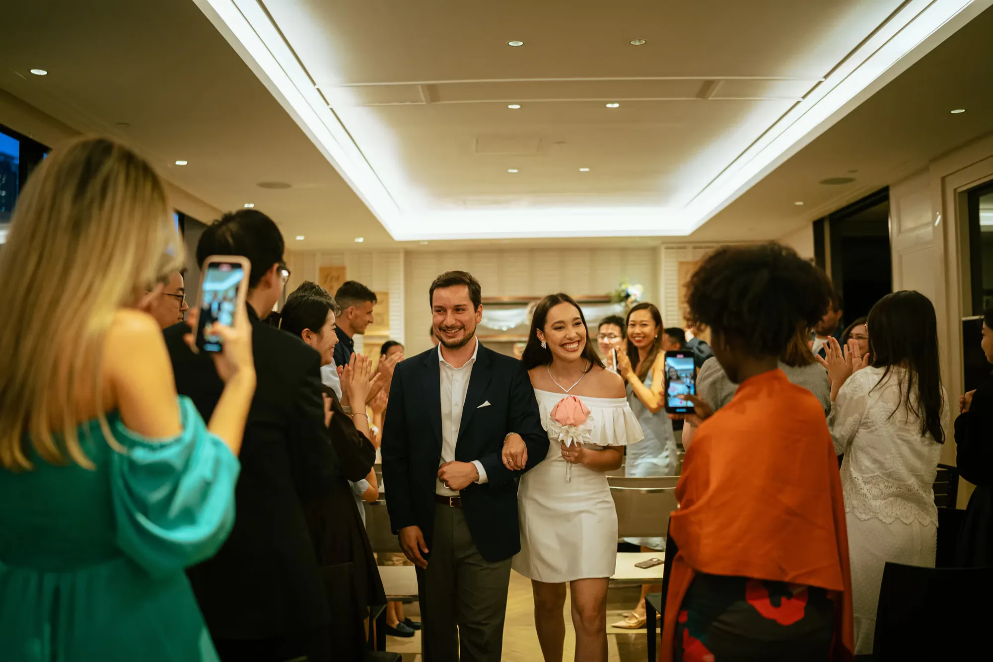 Luana & Fernando — project image 06 by Roman Olinchuk. 香港攝影、創意影像及視覺敘事作品。