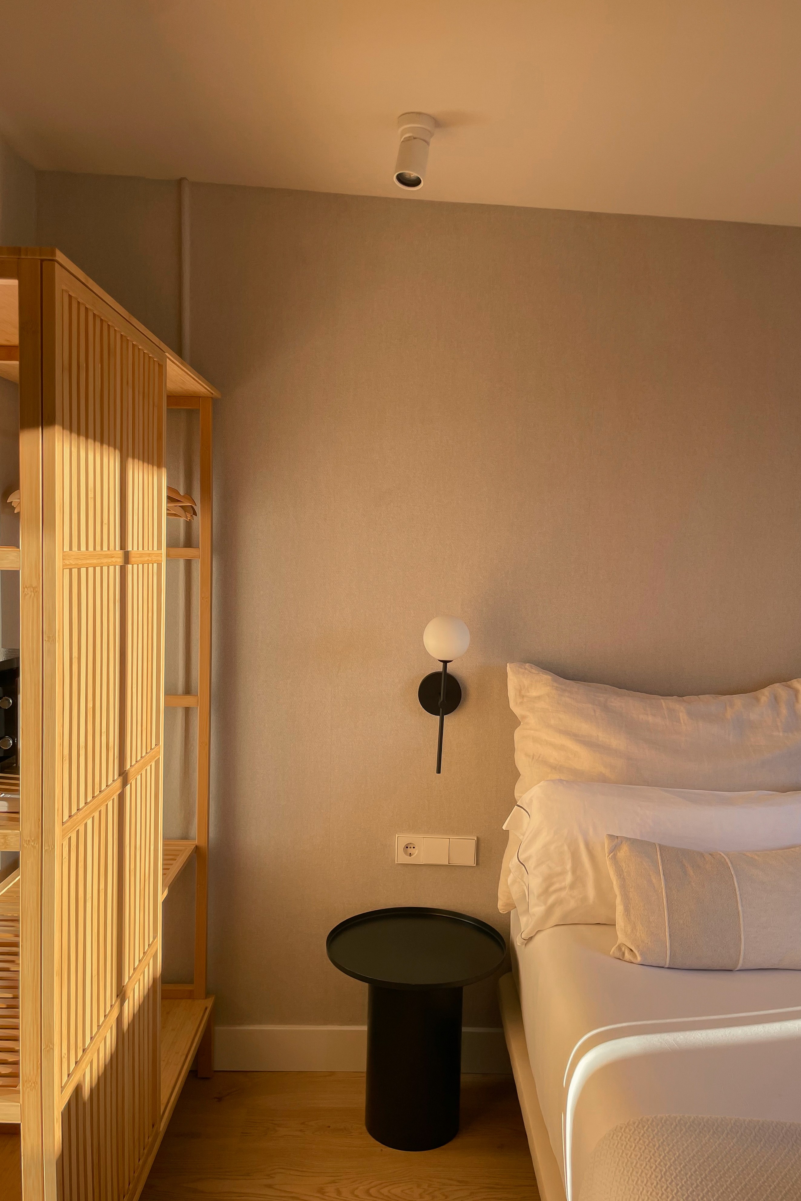 Bedroom at Jia, Simaba Casanova in Barcelona