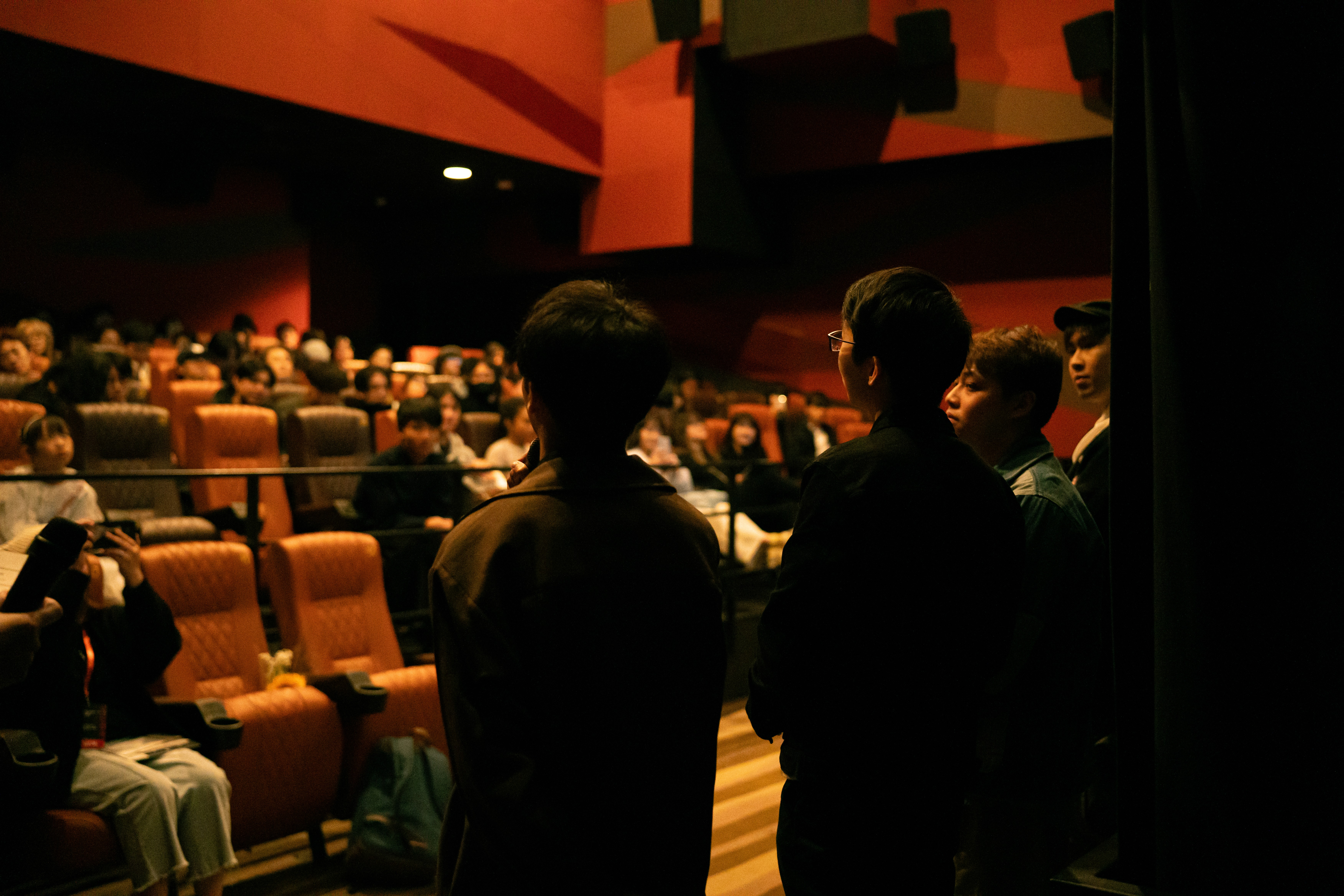 exhibitors having Q&A sessions with audience