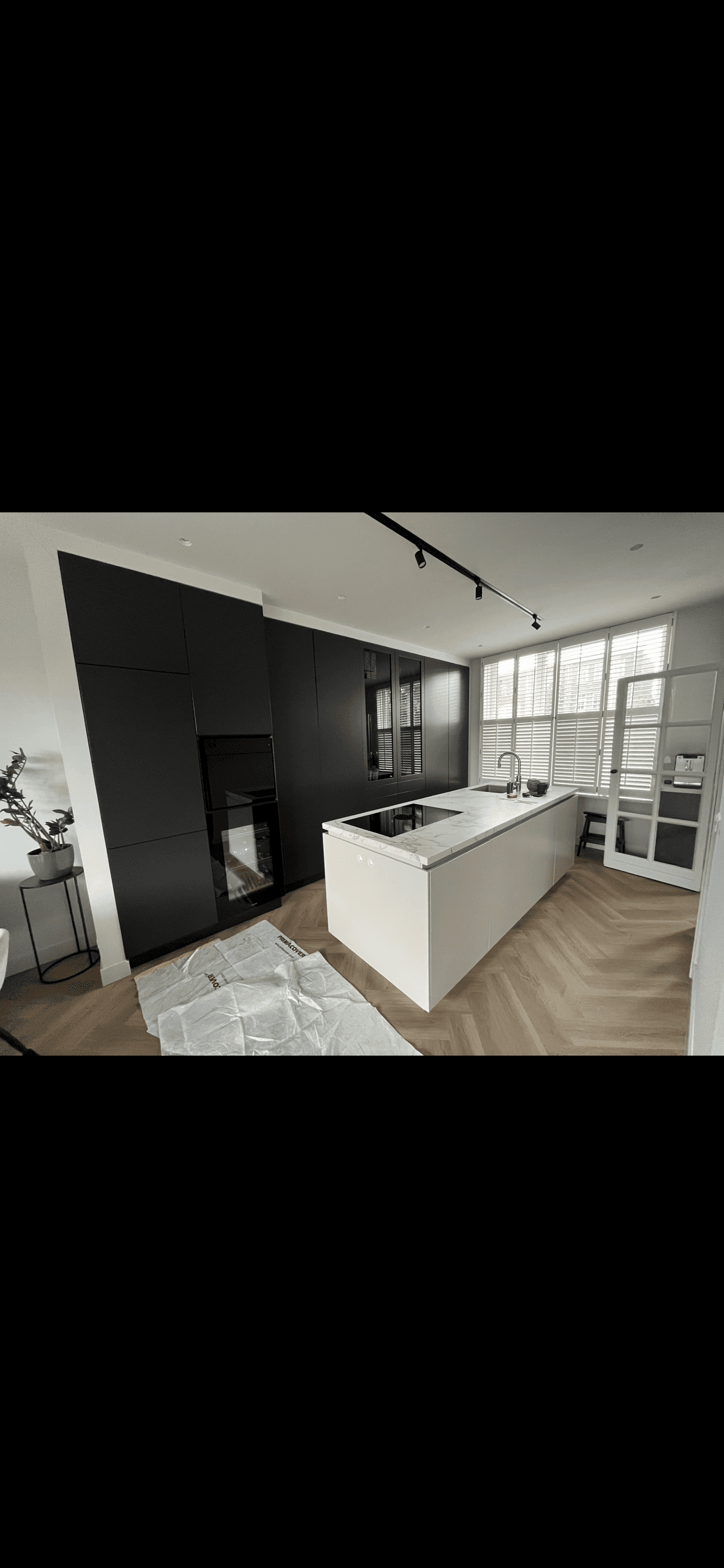 Image of modern living room