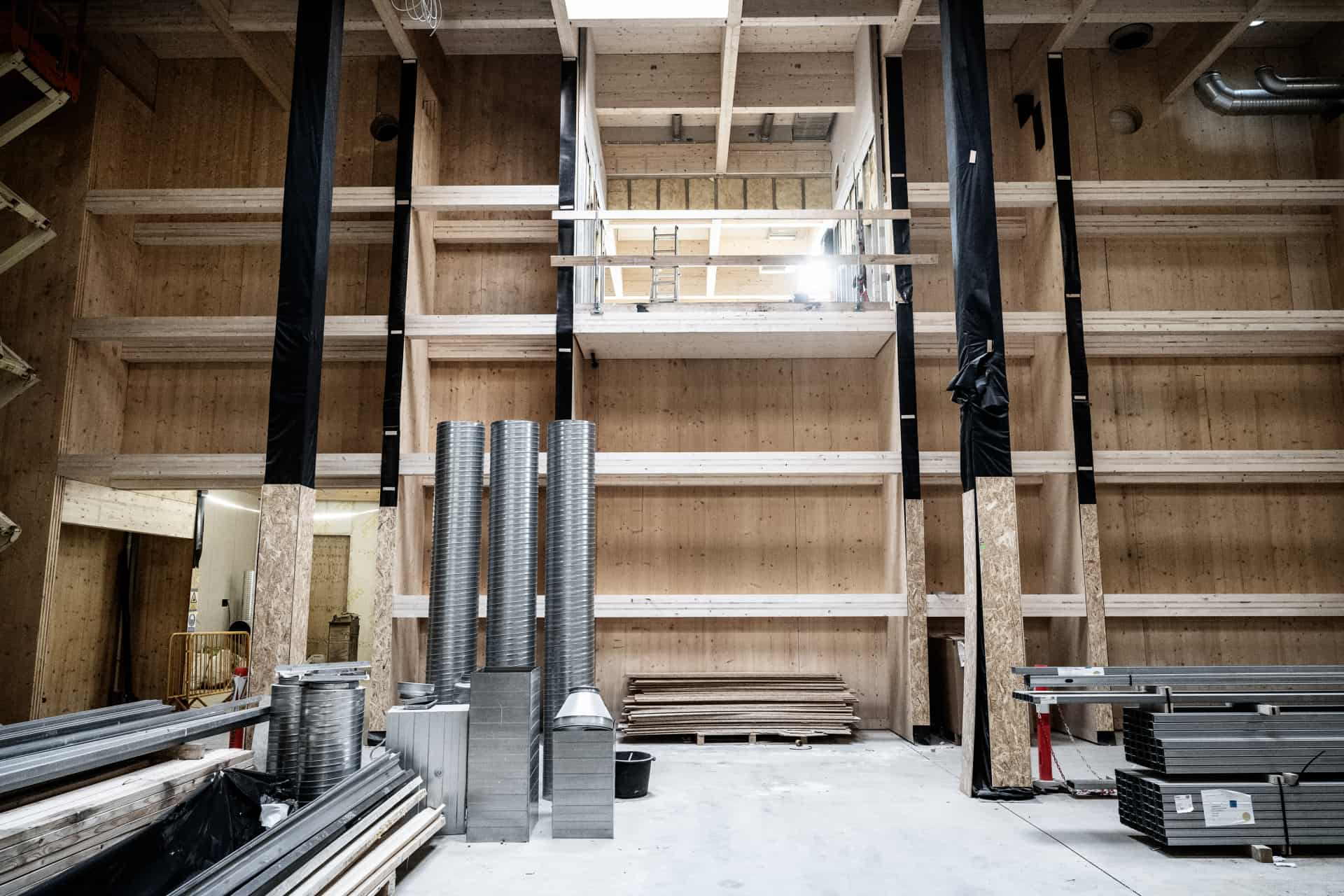 Here comes the alt text